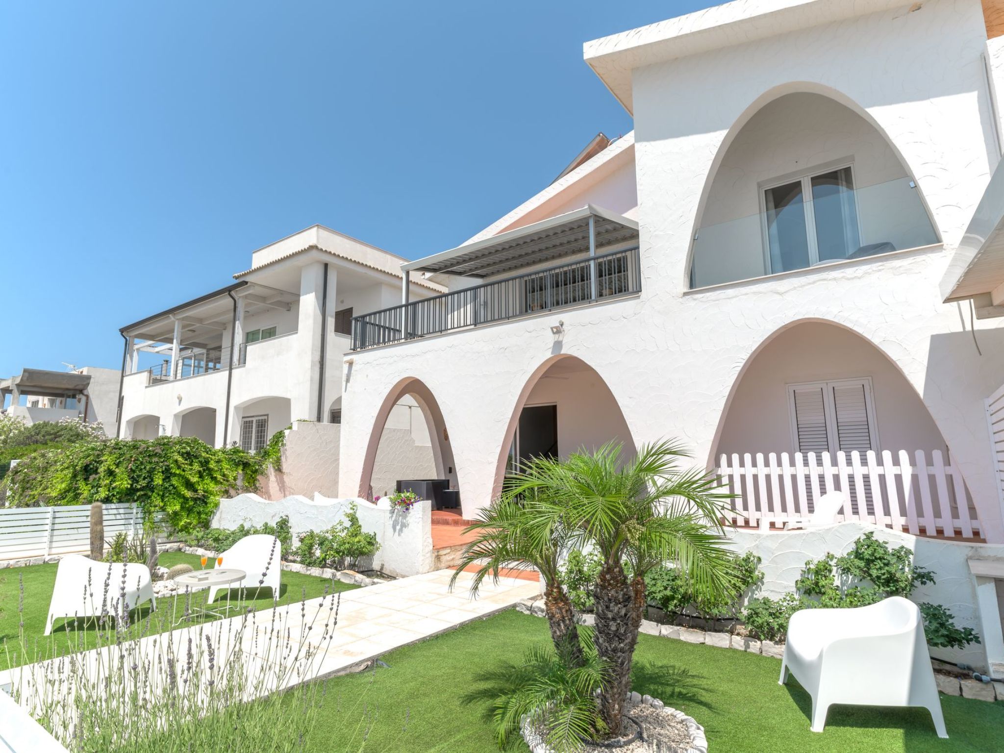 Villa am Sandstrand von Punta Secca-Inside