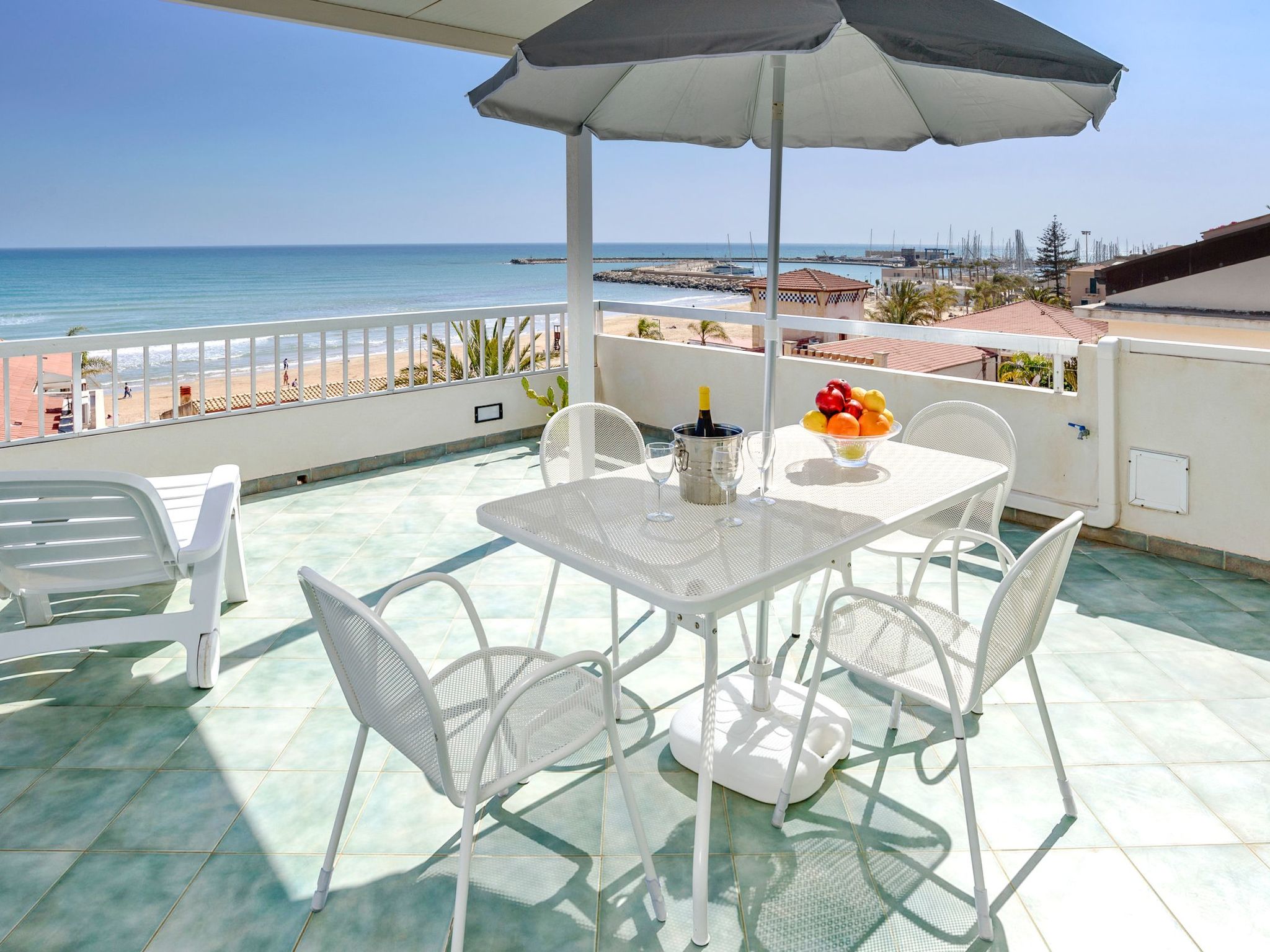 Ferienhaus in Marina di Ragusa (Italien) und 1 Hund erlaubt