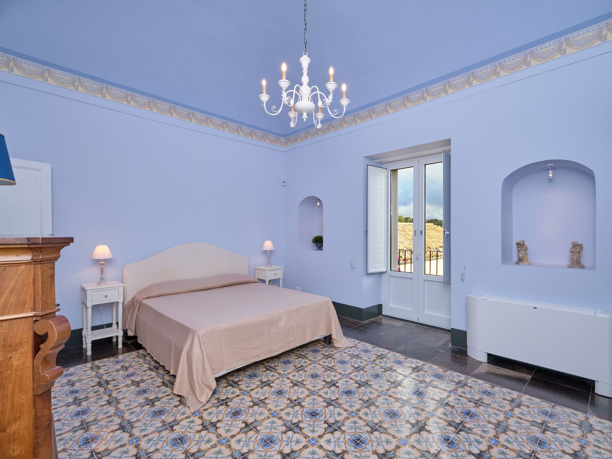 Scifazzo, typisch sizilianische Villa mit Swimmingpool-Binnen