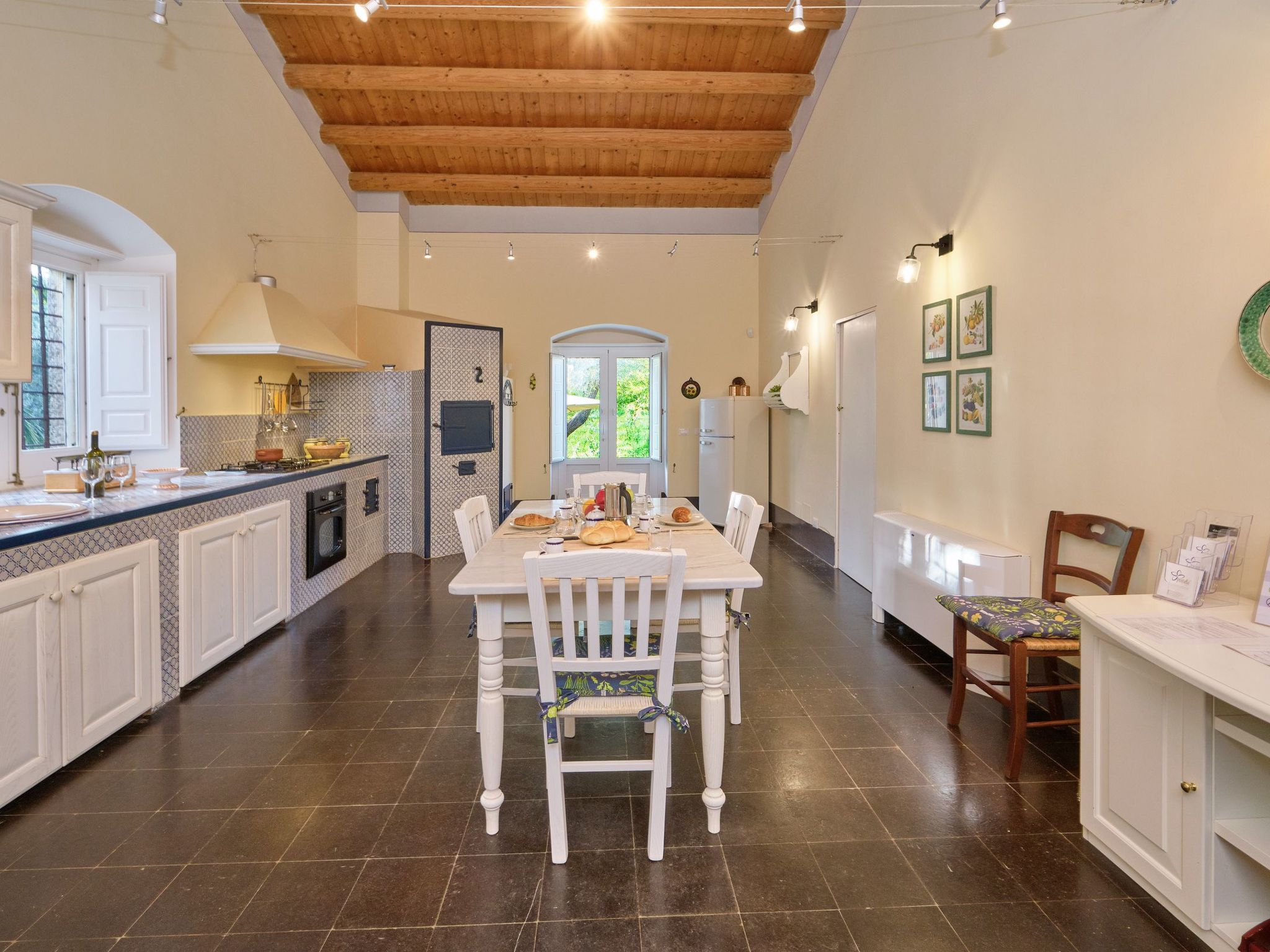 Scifazzo, typisch sizilianische Villa mit Swimmingpool-Binnen