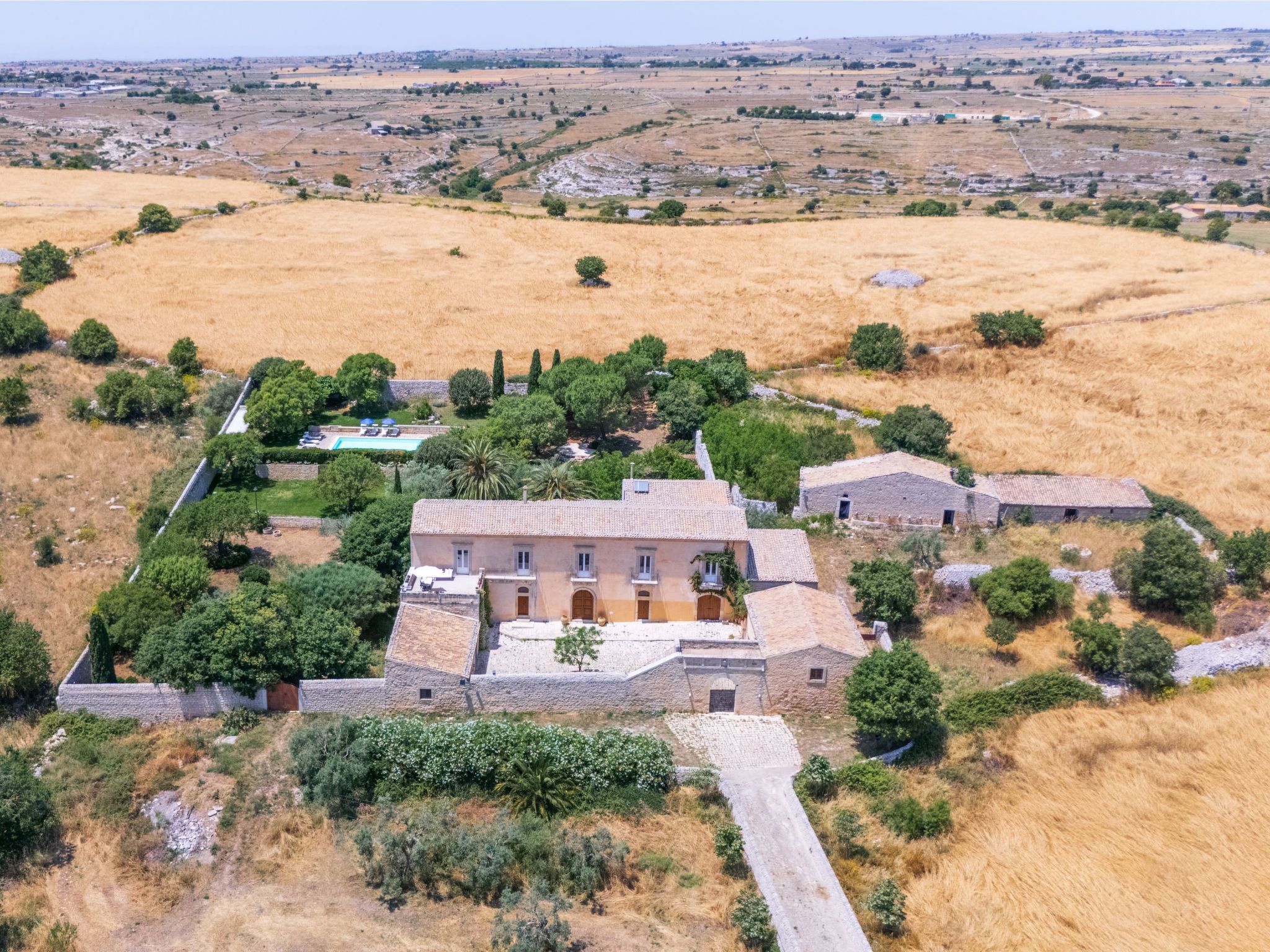 Scifazzo, typisch sizilianische Villa mit Swimmingpool-Binnen