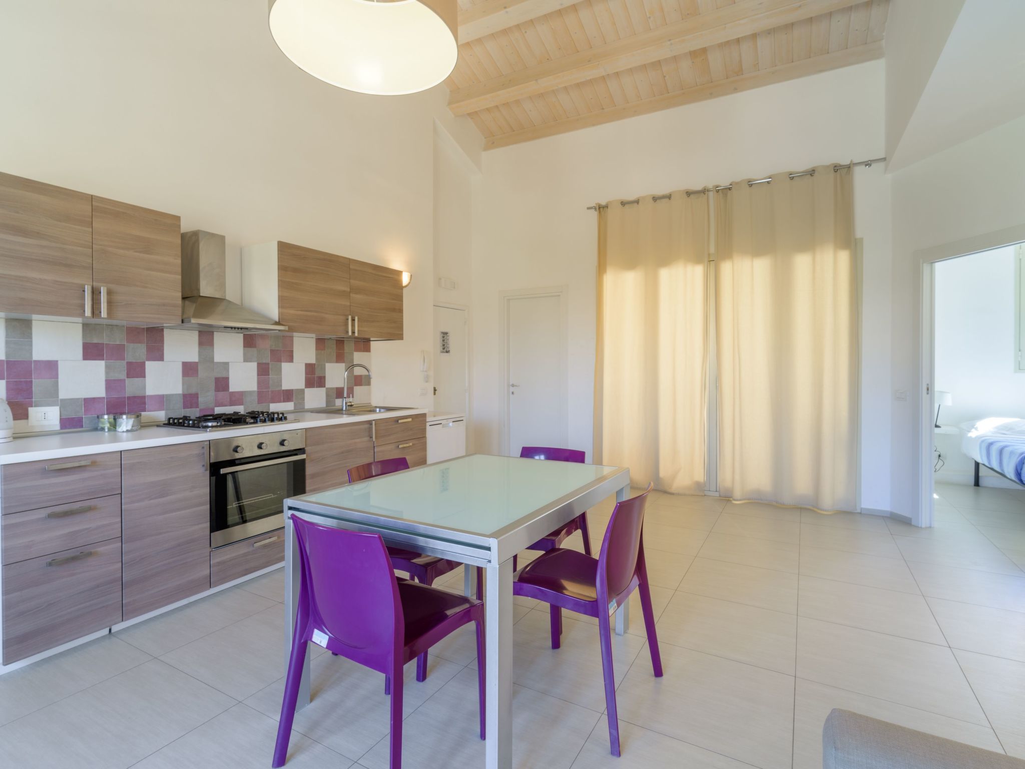 Talete, im Zentrum 40 m vom Strand entfernt-Inside