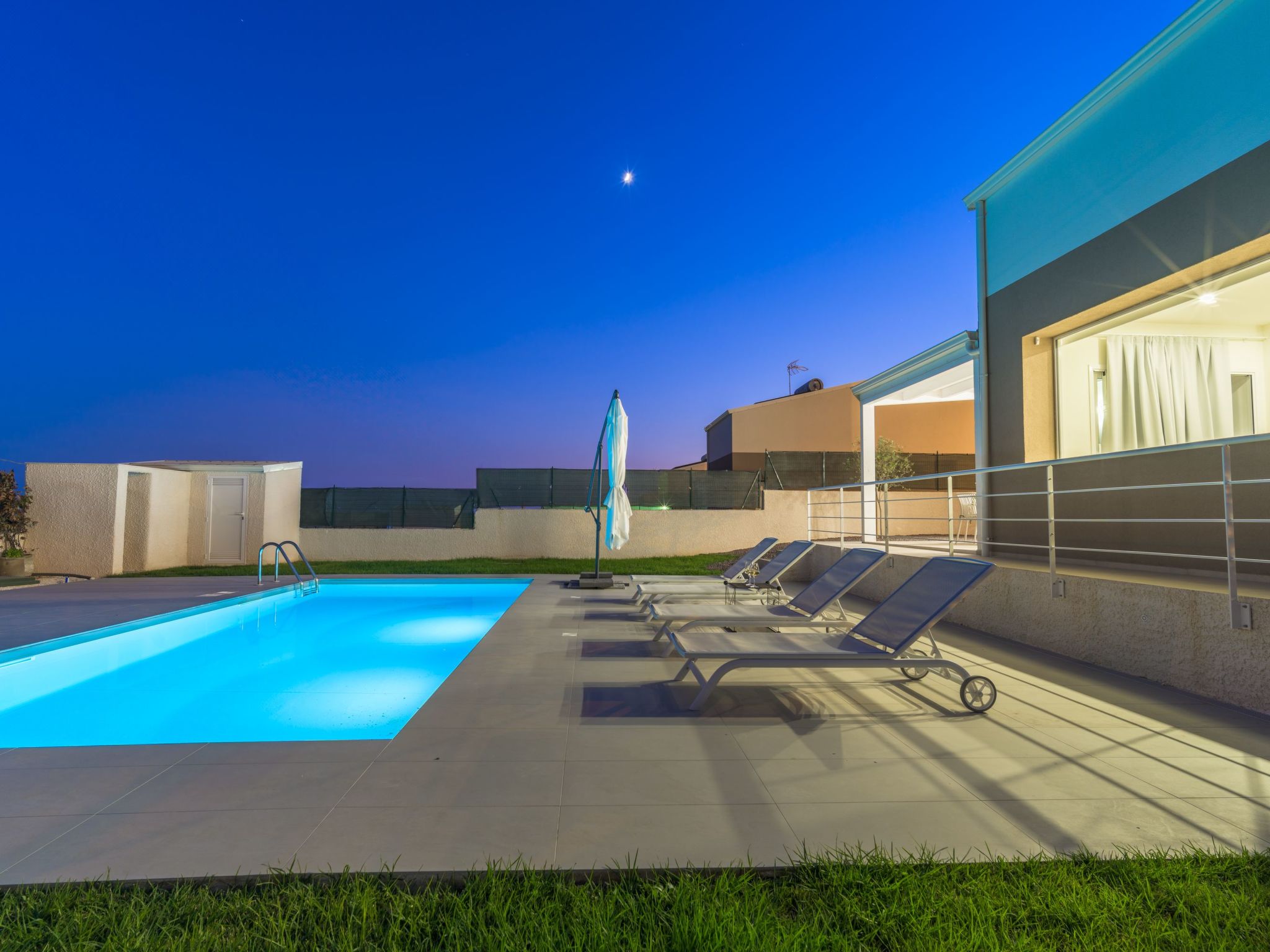 Aloe, Villa mit Pool in Marina di Ragusa-Binnen