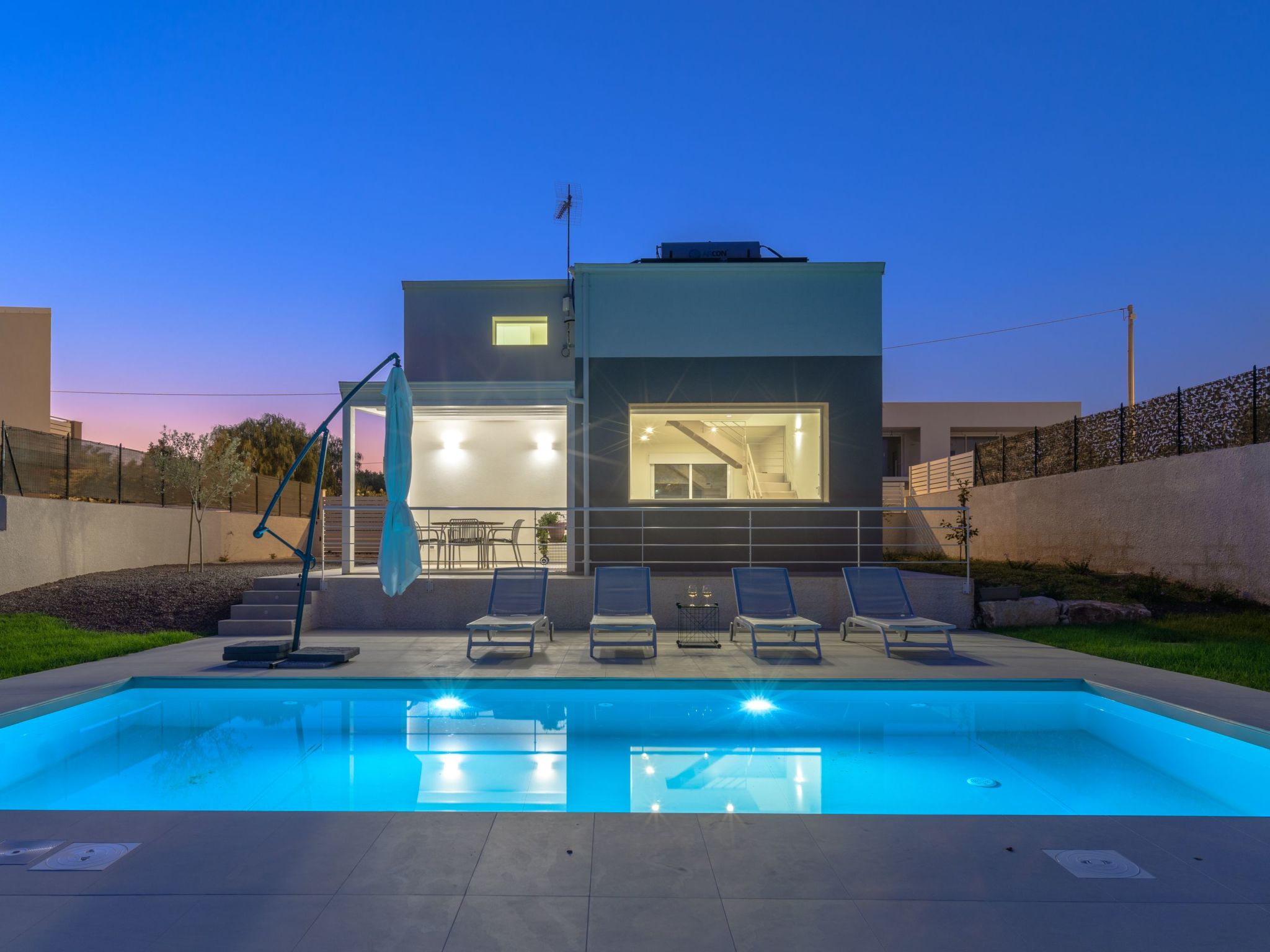 Aloe, Villa mit Pool in Marina di Ragusa-Binnen