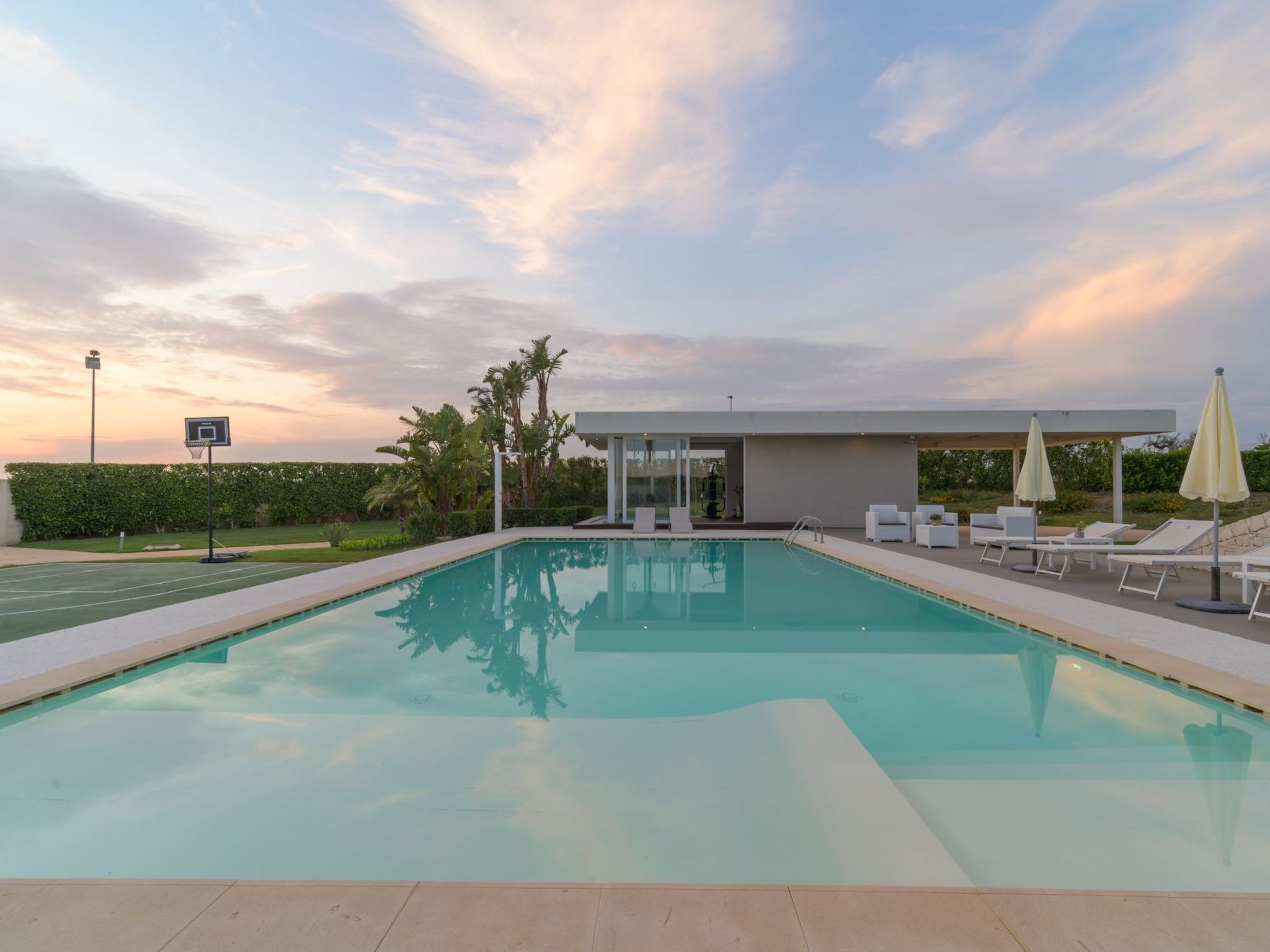 Tolles Ferienhaus in Cerasella mit Großem Garten-Binnen