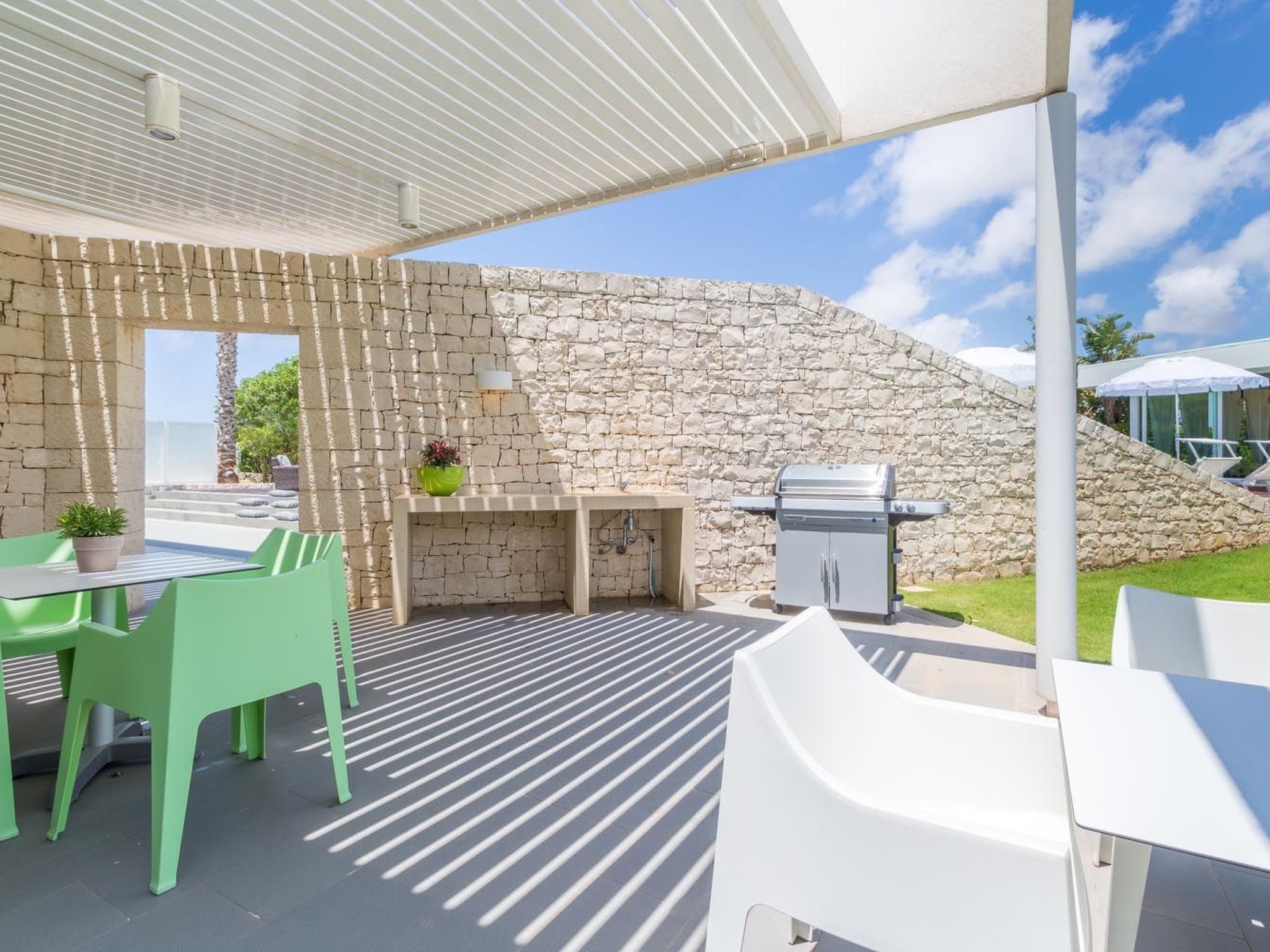 Tolles Ferienhaus in Cerasella mit Großem Garten-Binnen