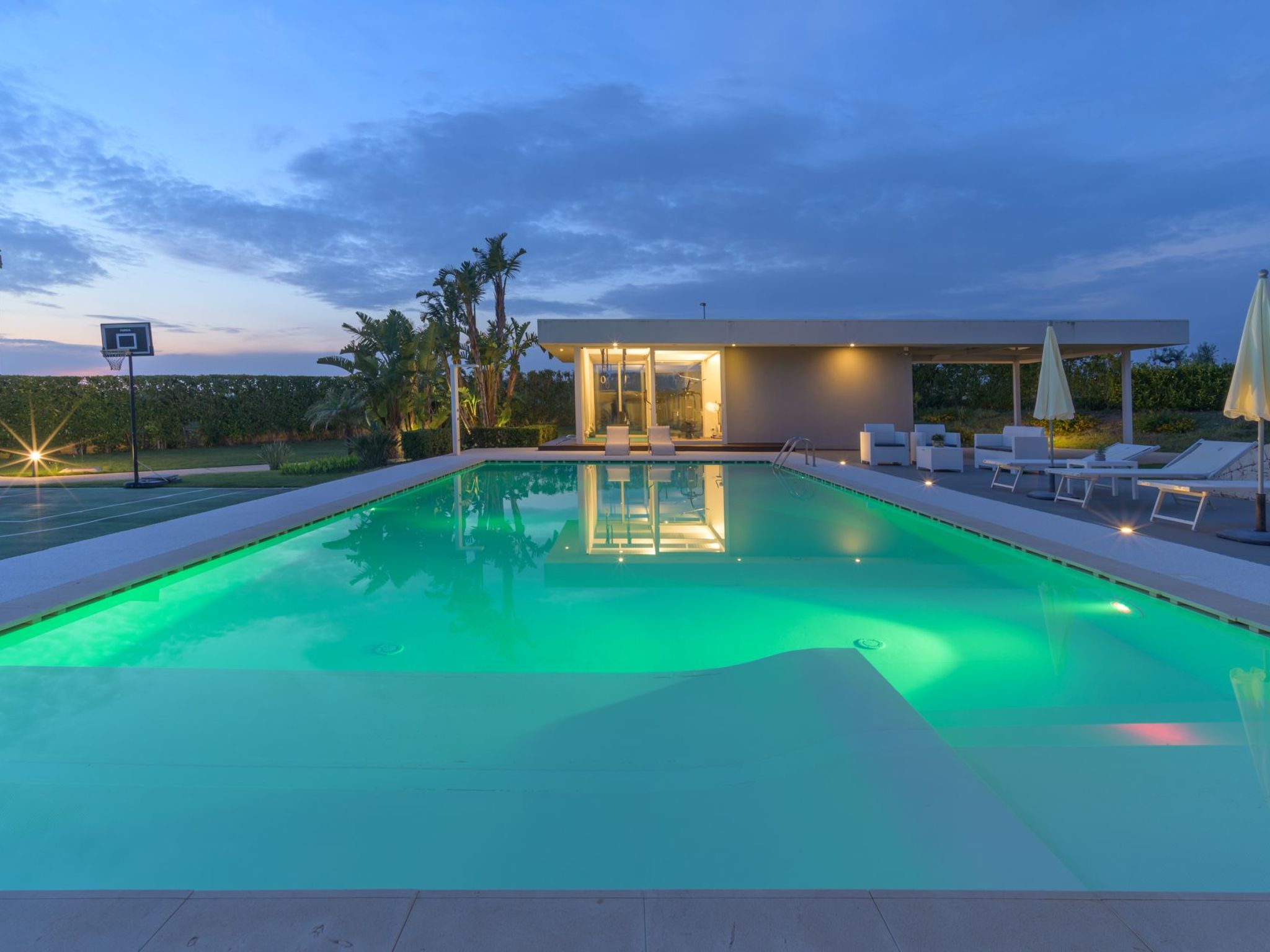 Tolles Ferienhaus in Cerasella mit Großem Garten-Binnen