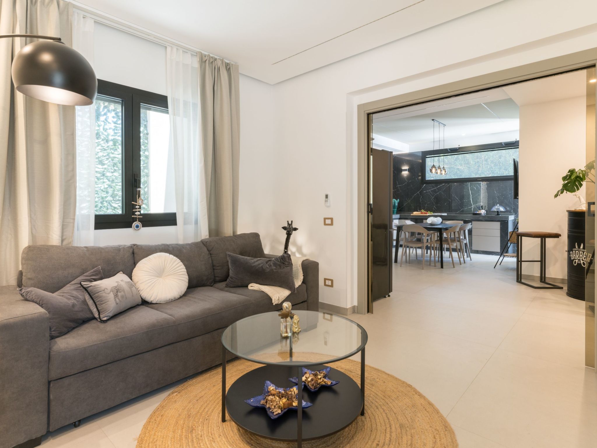 Nereide, Luxusvilla mit Pool am Meer-Drinnen