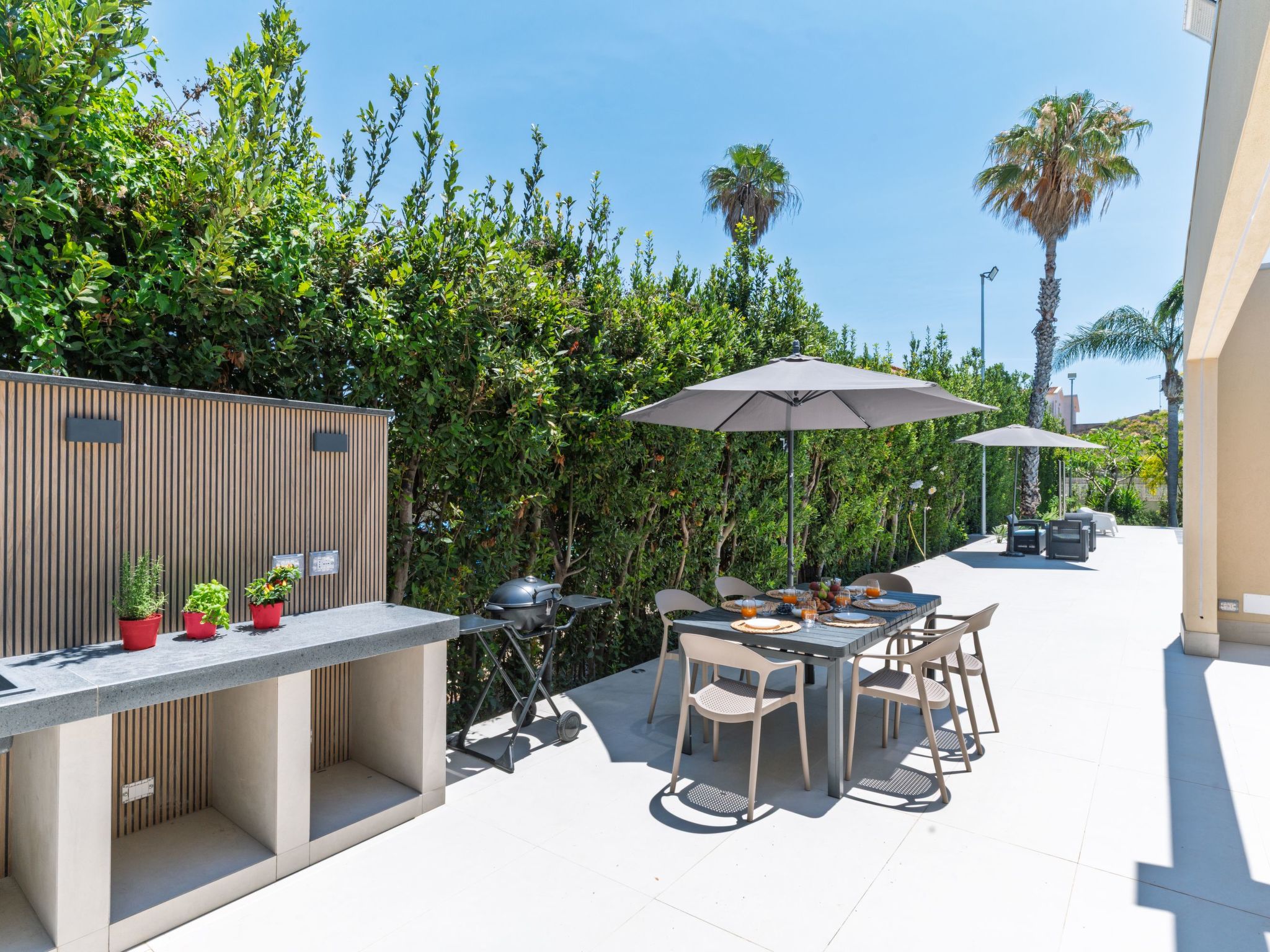 Nereide, Luxusvilla mit Pool am Meer-Drinnen