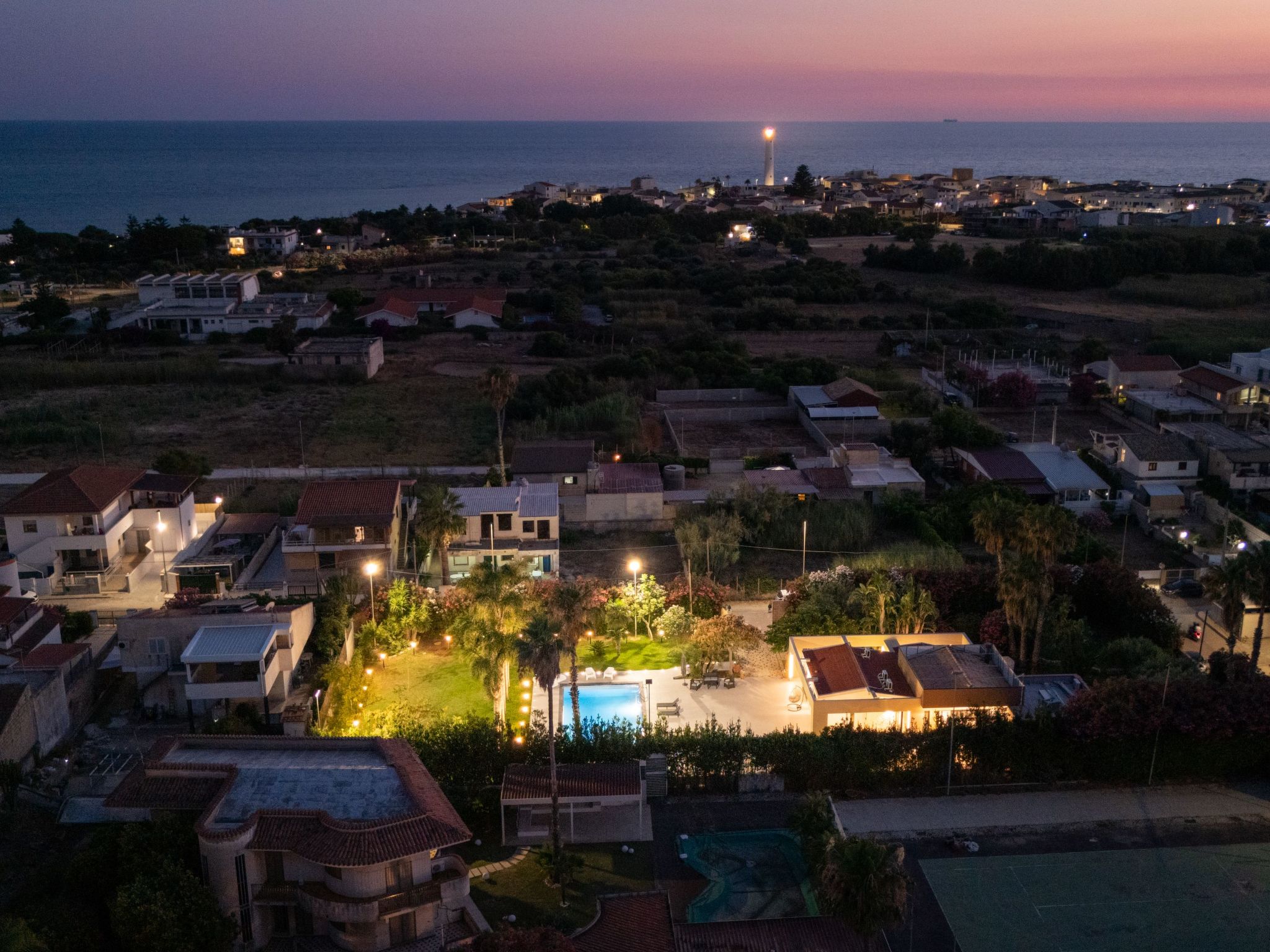 Nereide, Luxusvilla mit Pool am Meer-Drinnen
