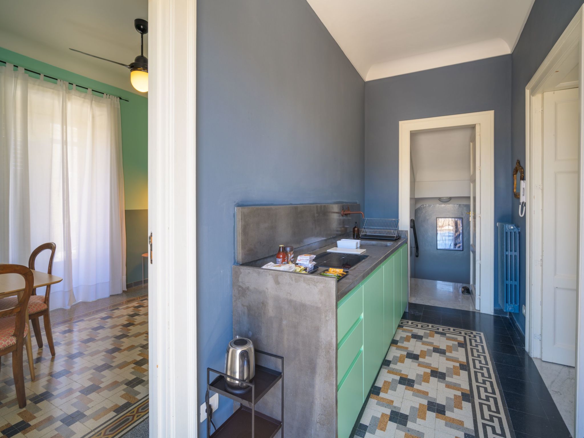 'Sette Cappelli-Image-tags.info