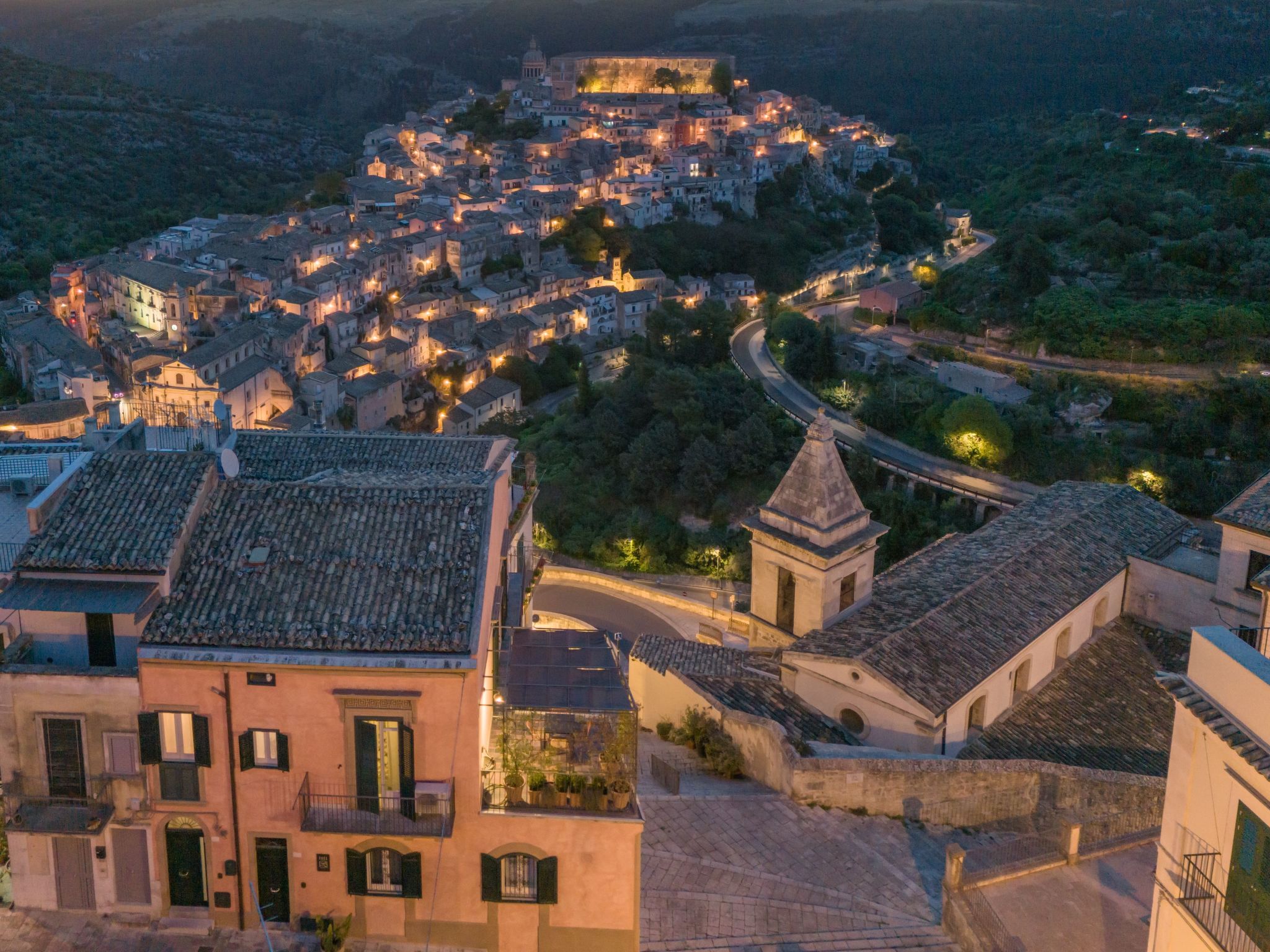 'Sette Cappelli-Image-tags.info