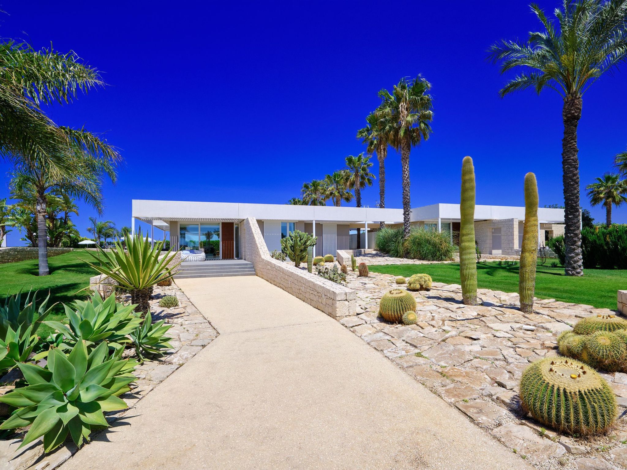 Anthea, Villa mit Pool und Fußball-Tennisplatz nur wenige Kilometer vom Strand-Binnen