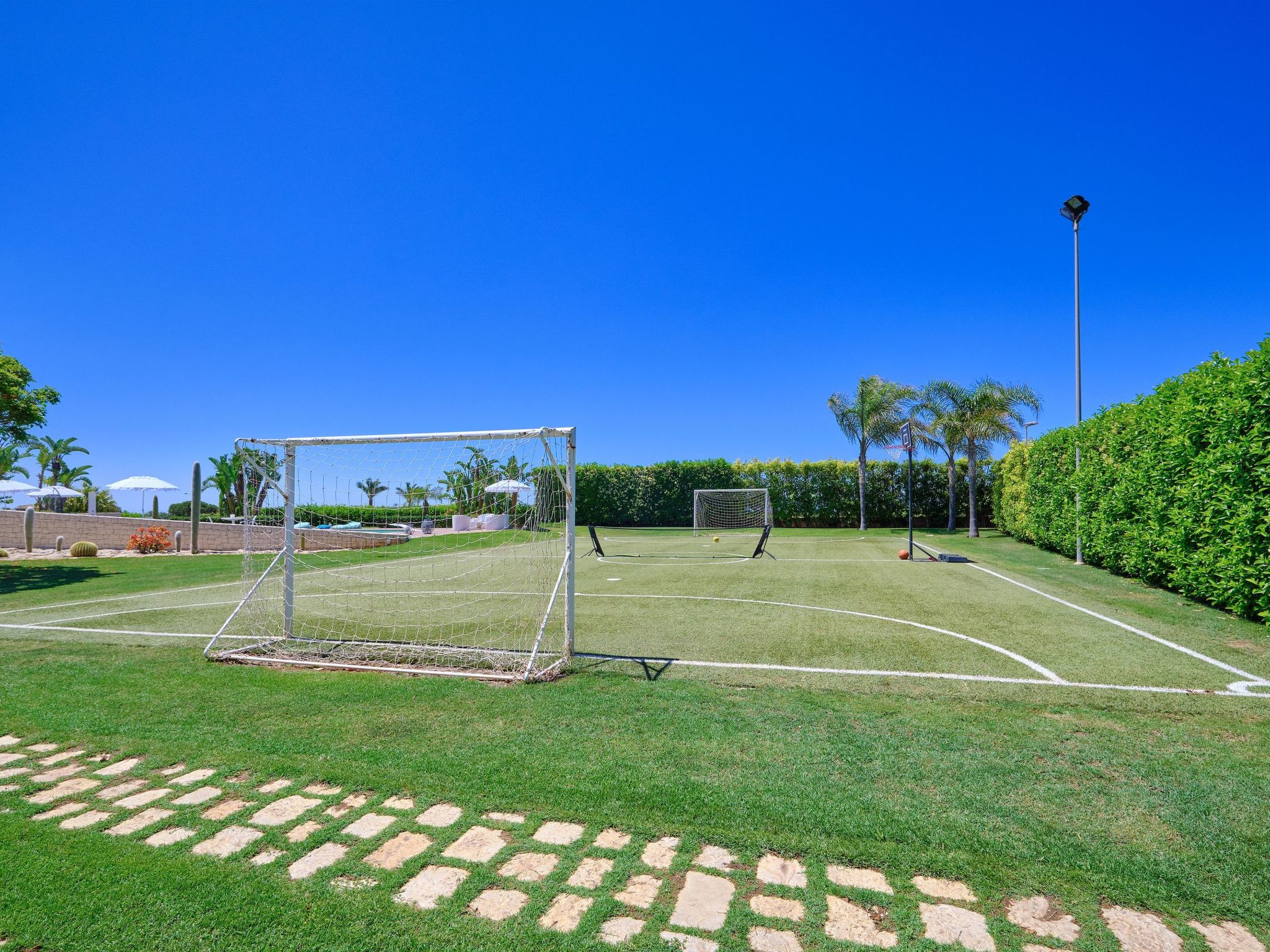 Anthea, Villa mit Pool und Fußball-Tennisplatz nur wenige Kilometer vom Strand-Binnen
