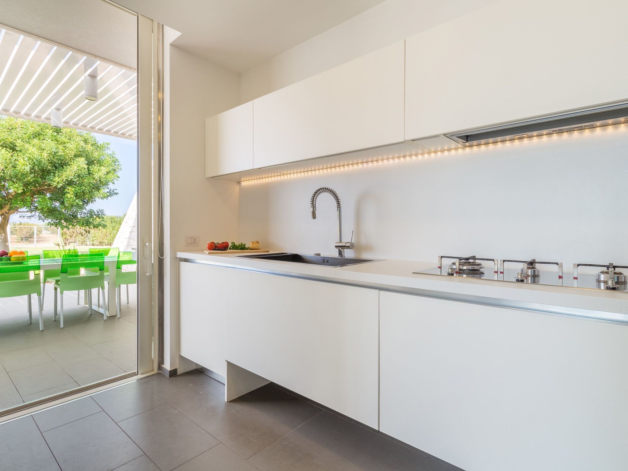 Anthea, Villa mit Pool und Fußball-Tennisplatz nur wenige Kilometer vom Strand-Binnen