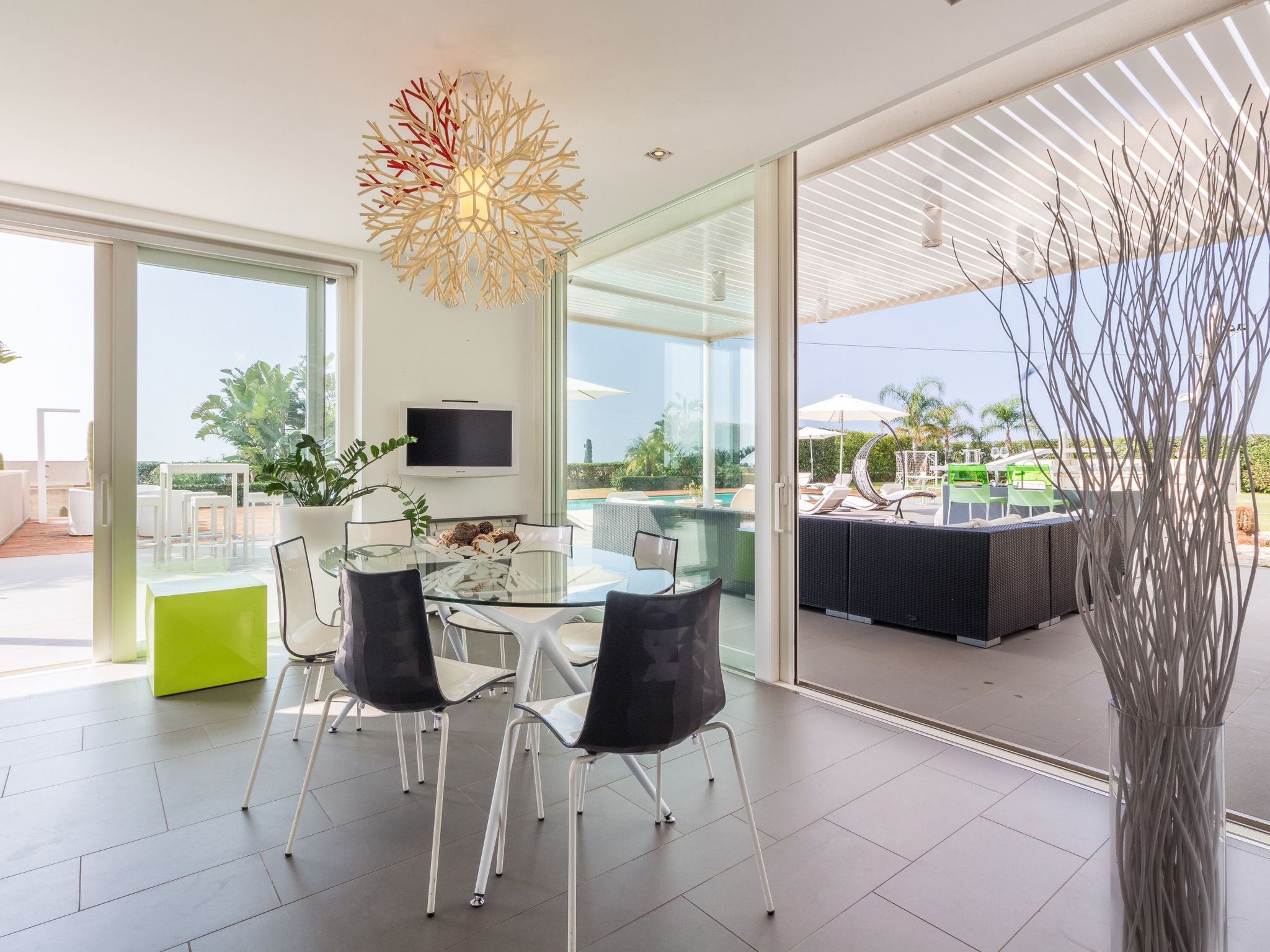 Anthea, Villa mit Pool und Fußball-Tennisplatz nur wenige Kilometer vom Strand-Binnen