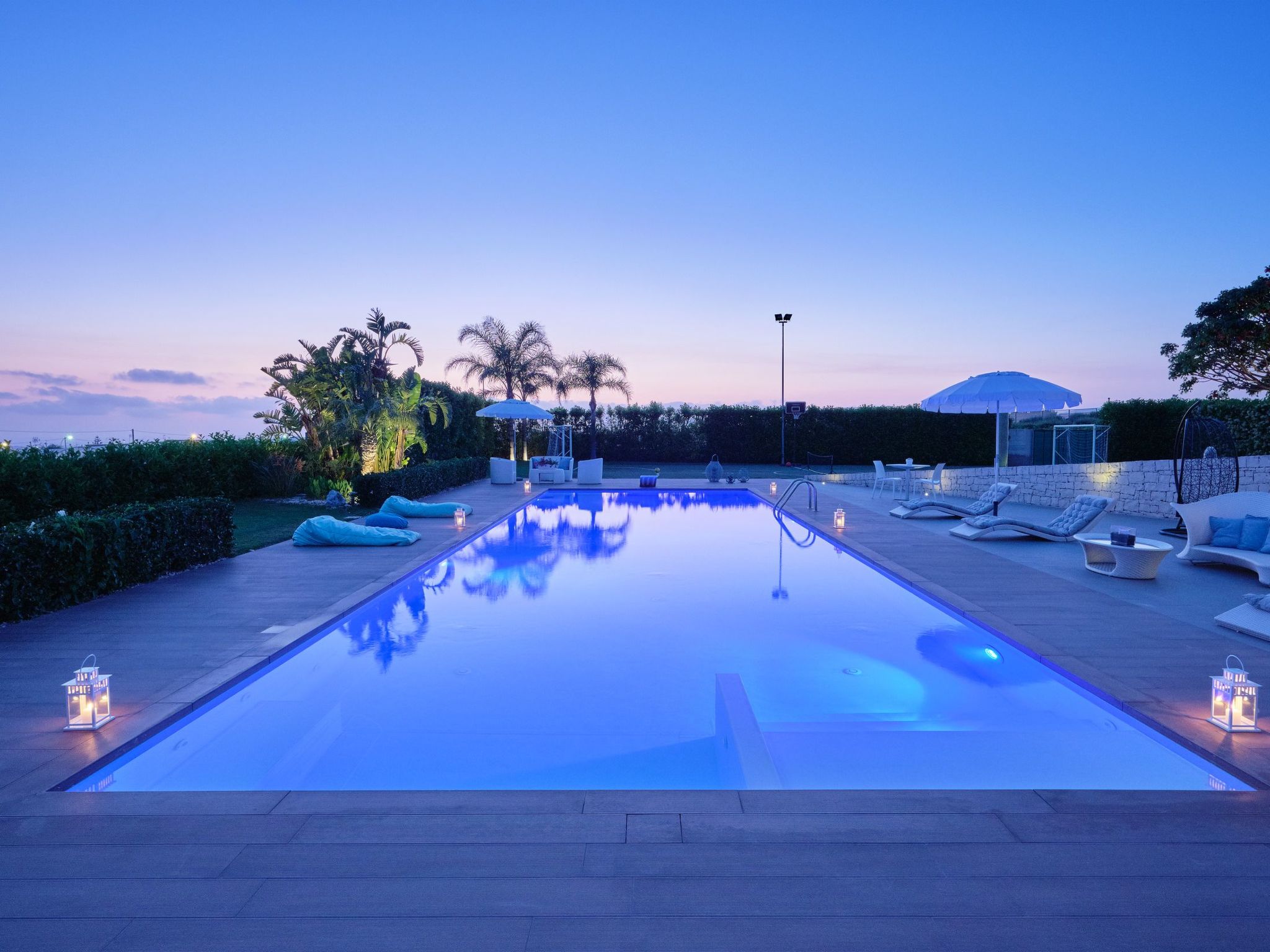 Anthea, Villa mit Pool und Fußball-Tennisplatz nur wenige Kilometer vom Strand-Binnen