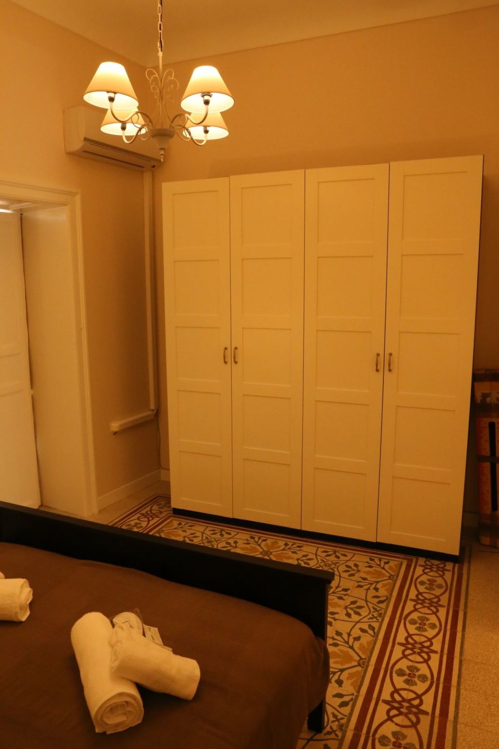 Casa Elena, Ragusa, Stadtzentrum-Dedans