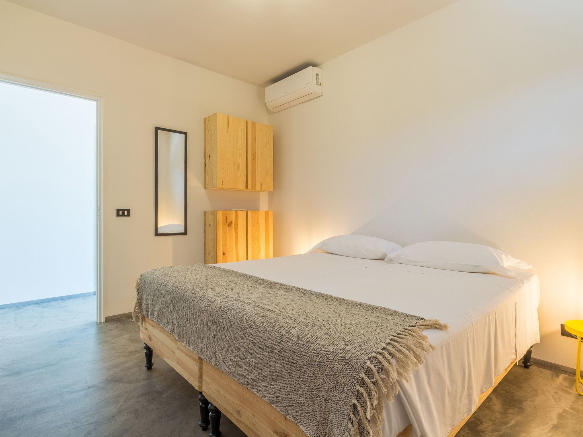 Demetra, moderne Villa mit Pool und Meerblick-Binnen