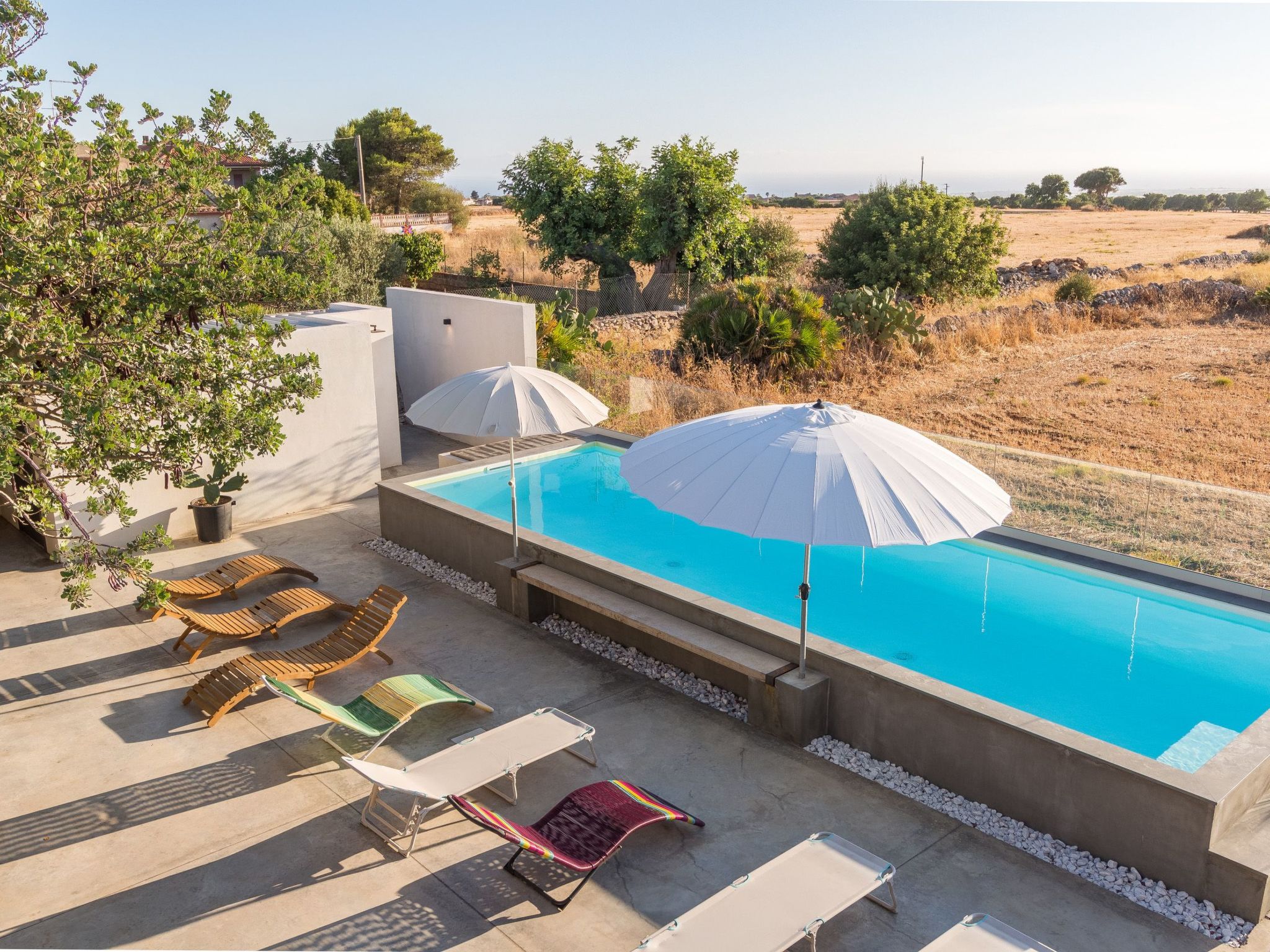 Demetra, moderne Villa mit Pool und Meerblick-Binnen