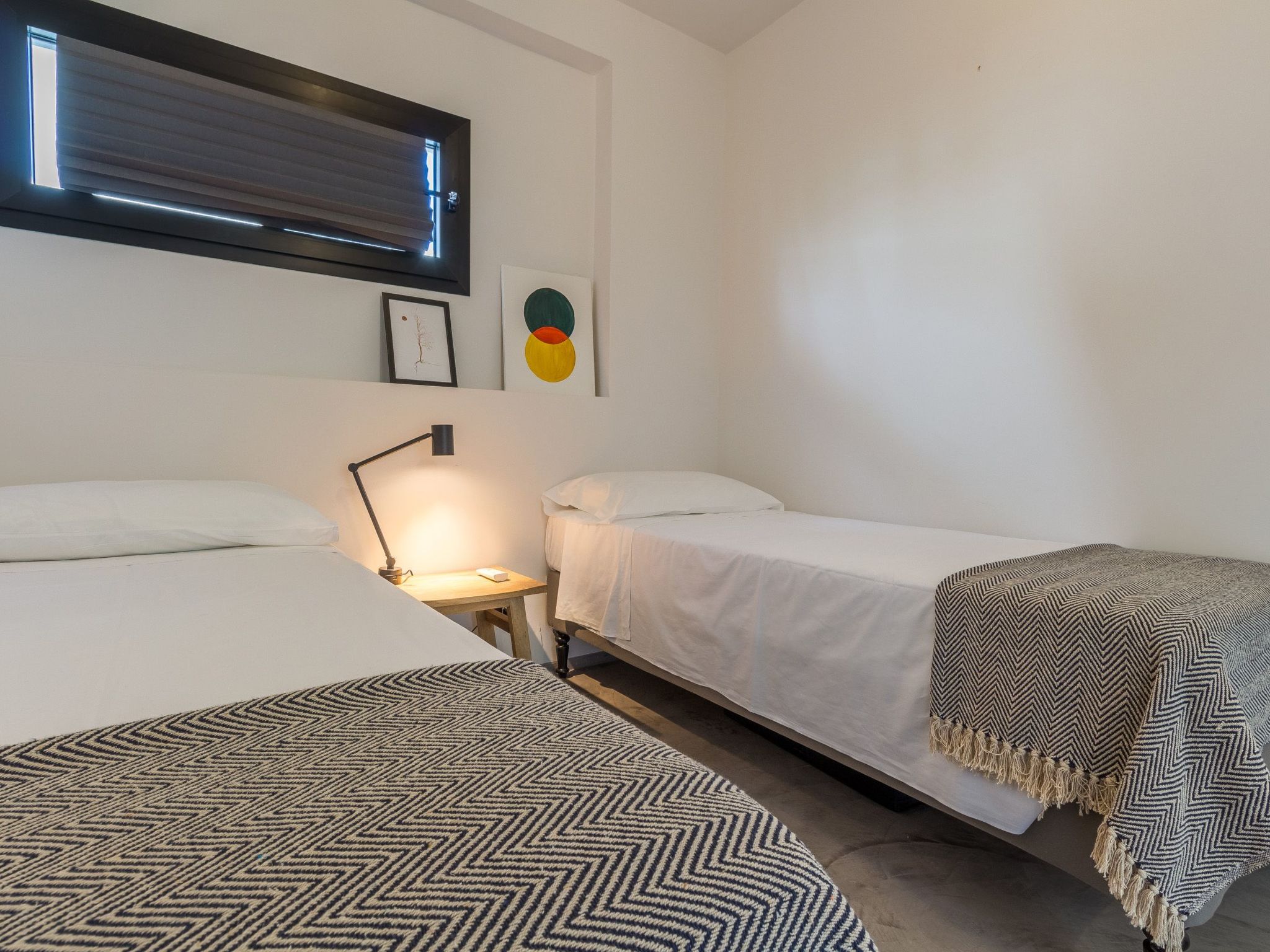 Demetra, moderne Villa mit Pool und Meerblick-Binnen