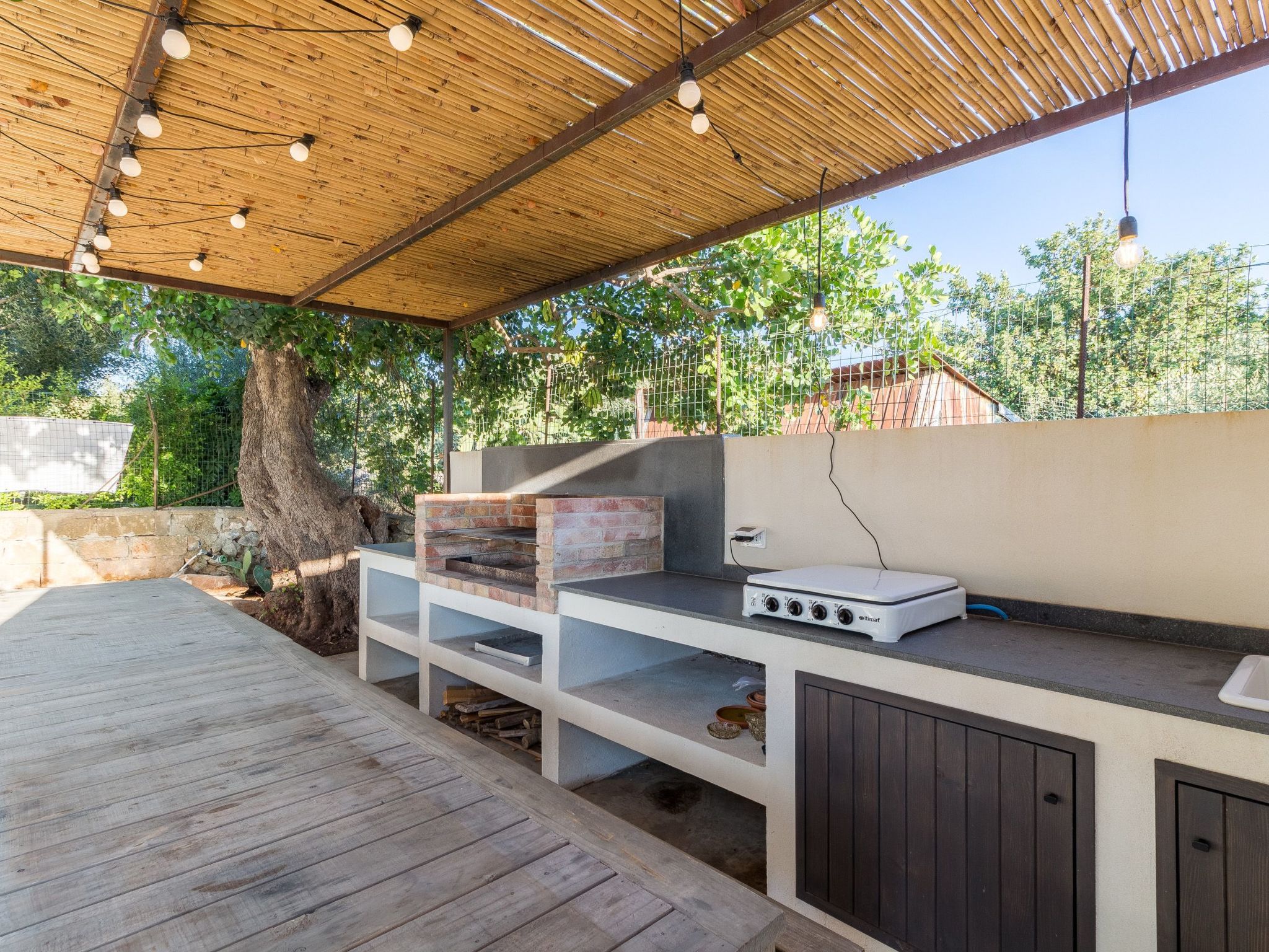 Demetra, moderne Villa mit Pool und Meerblick-Binnen