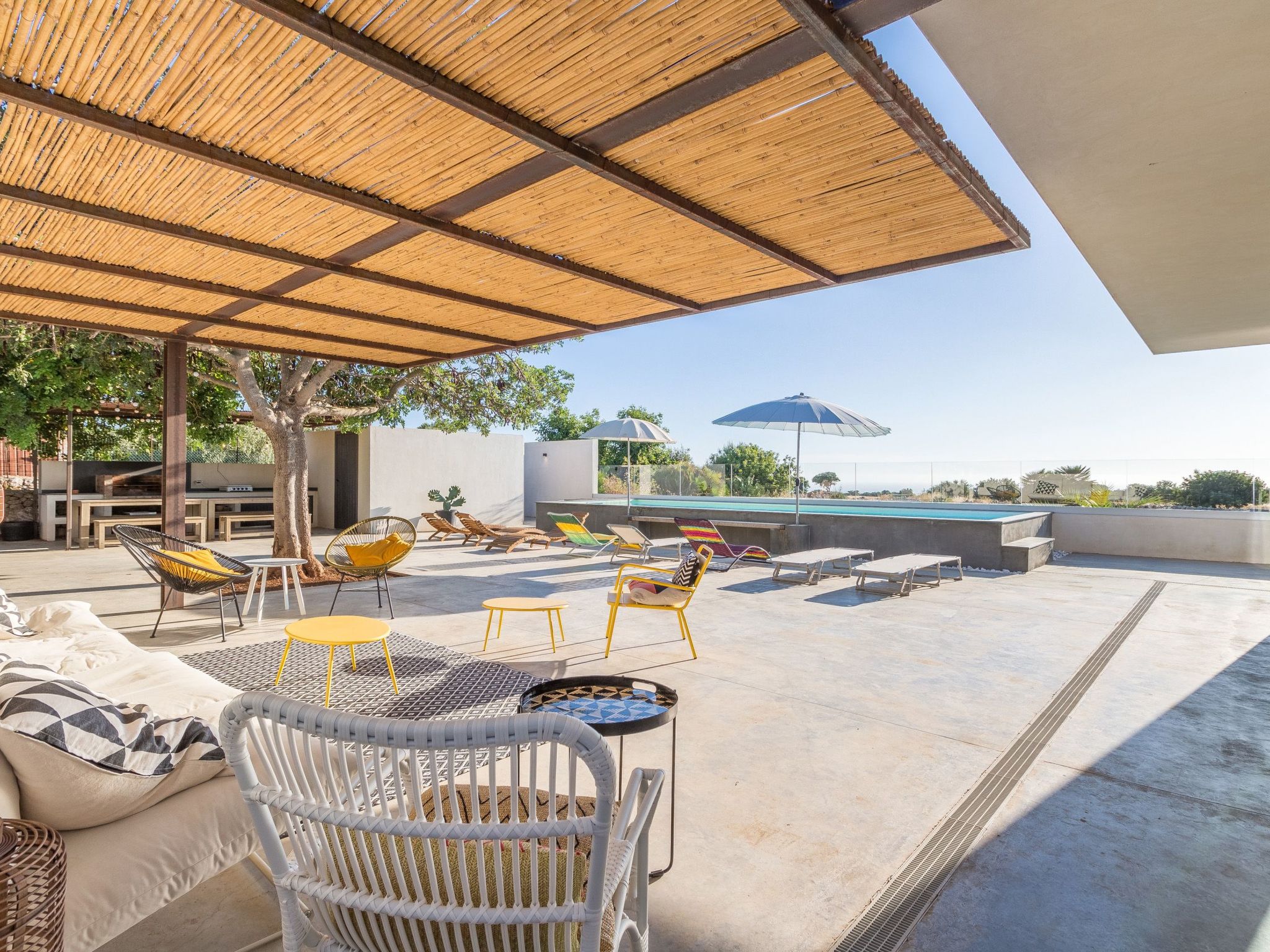 Demetra, moderne Villa mit Pool und Meerblick-Binnen