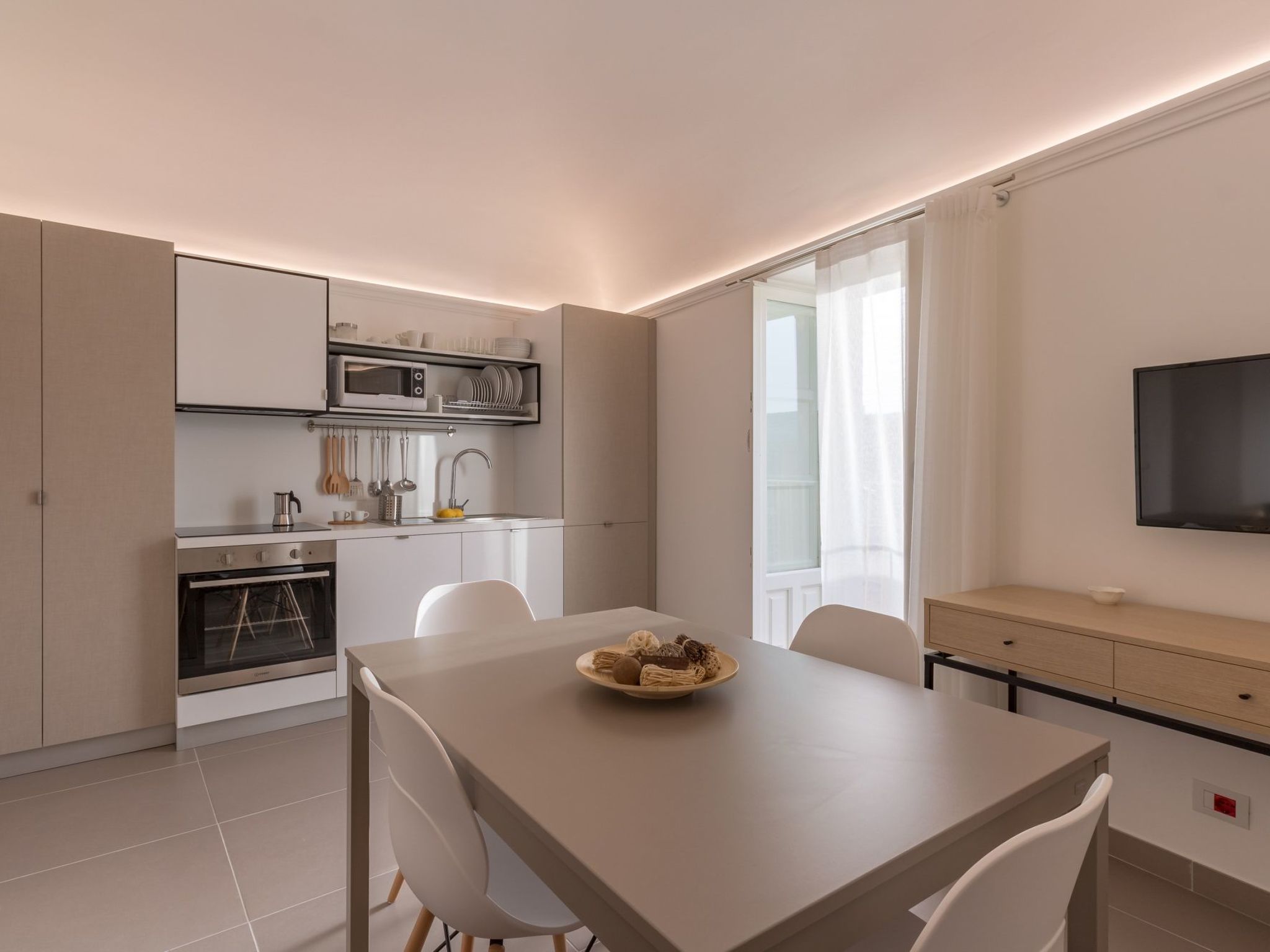 Großes Appartement in Ragusa mit Kleinem Balkon-Image-tags.info