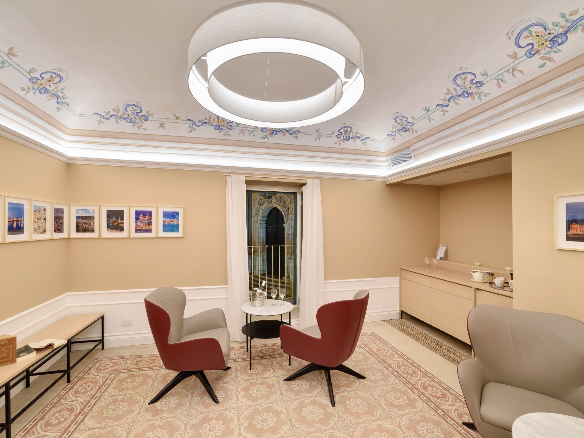 Großes Appartement in Ragusa mit Kleinem Balkon-Image-tags.info