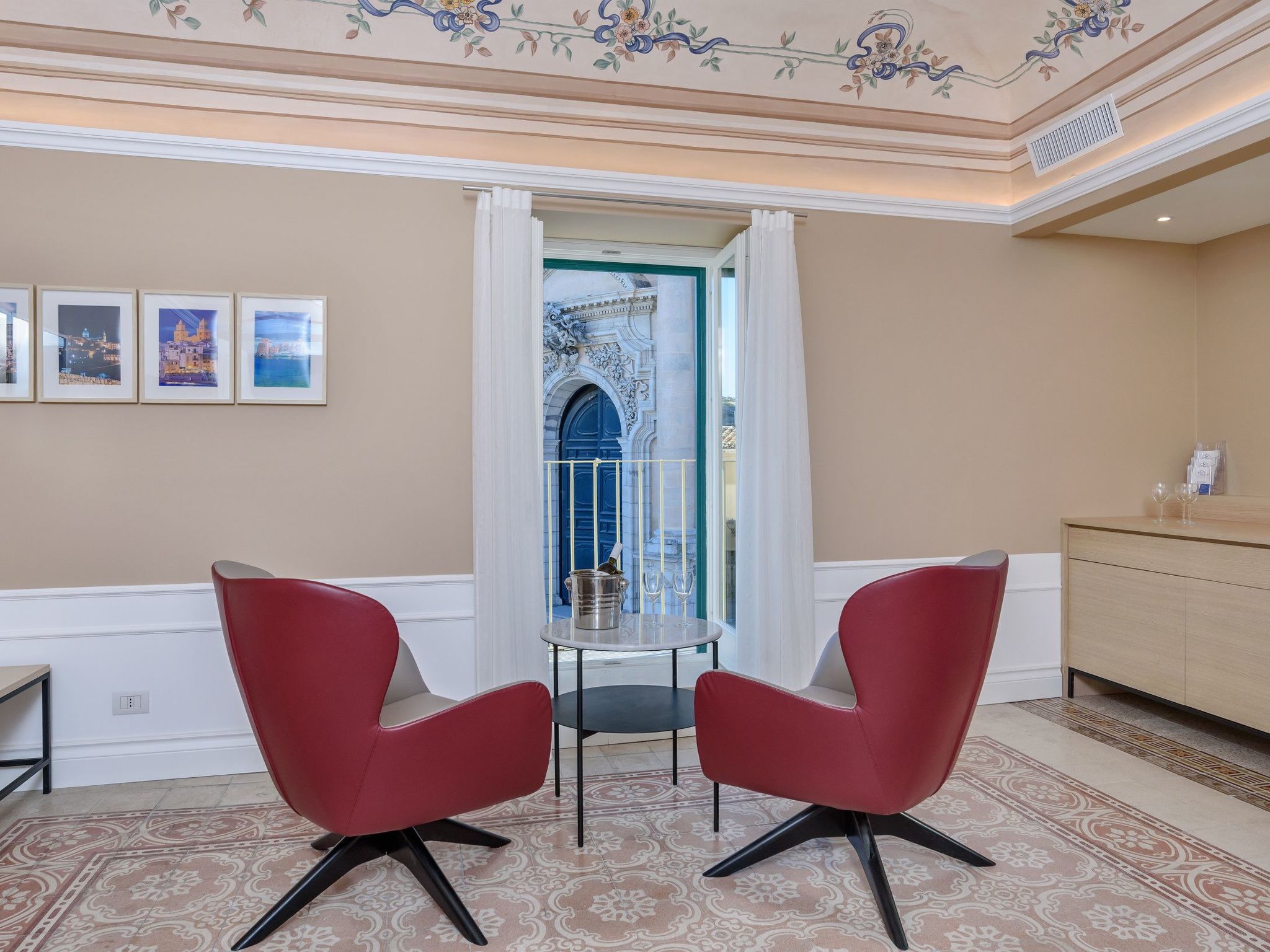 Großes Appartement in Ragusa mit Kleinem Balkon-Image-tags.info