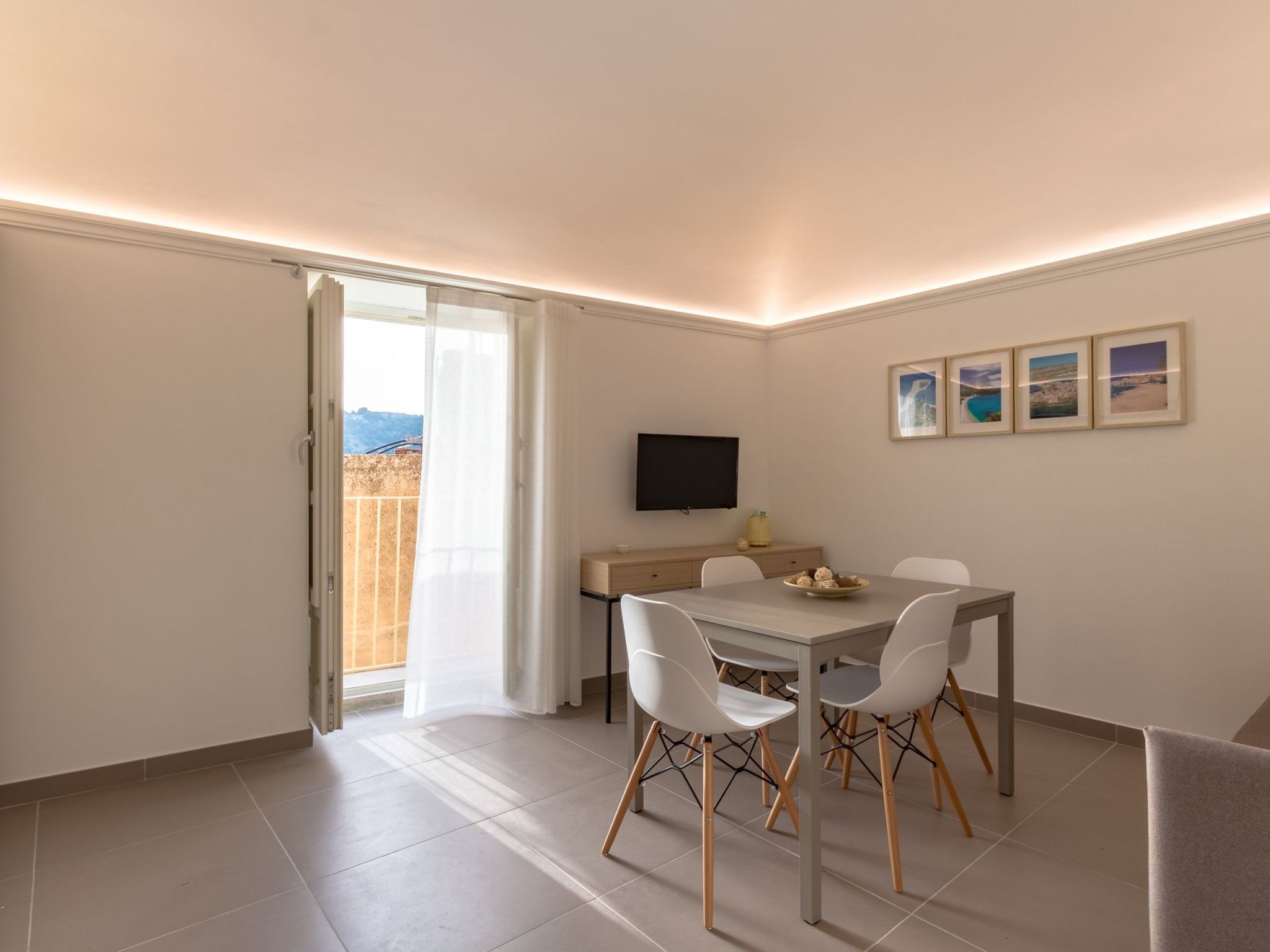 Großes Appartement in Ragusa mit Kleinem Balkon-Image-tags.info