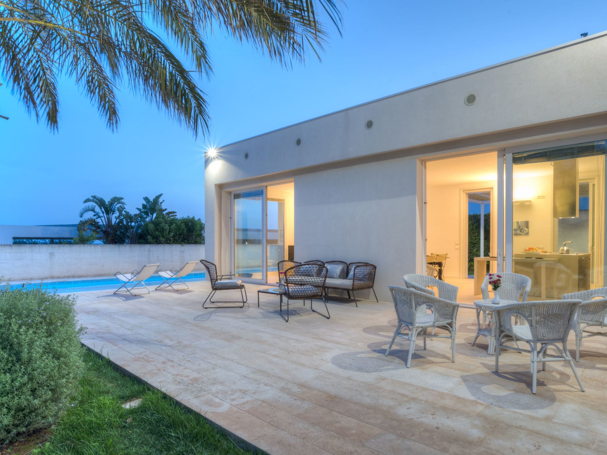 In Ragusa mit Möblierter Terrasse-Binnen