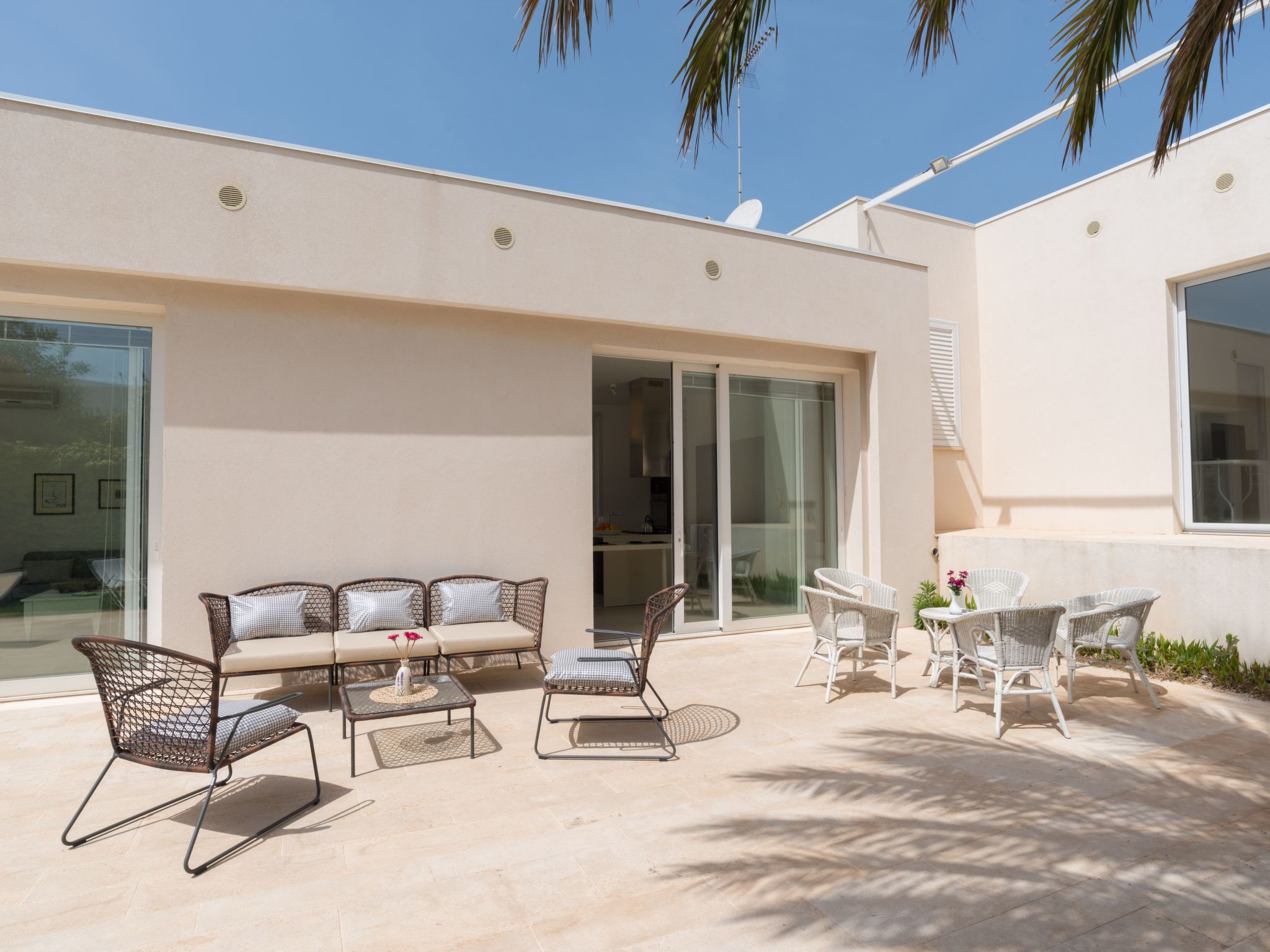 In Ragusa mit Möblierter Terrasse-Binnen