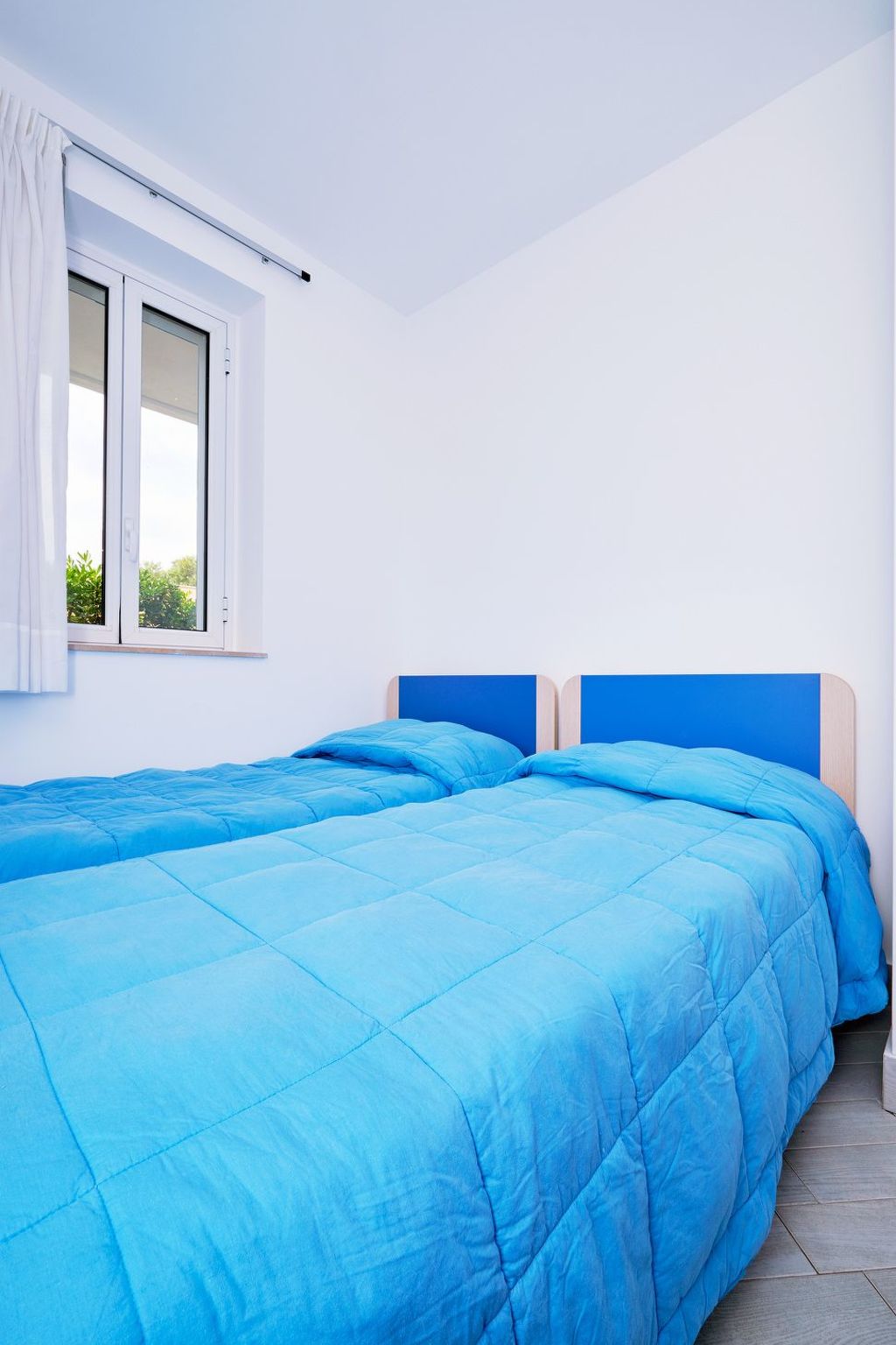 In Marina Di Ragusa mit Terrasse, Grill und Garten-Binnen