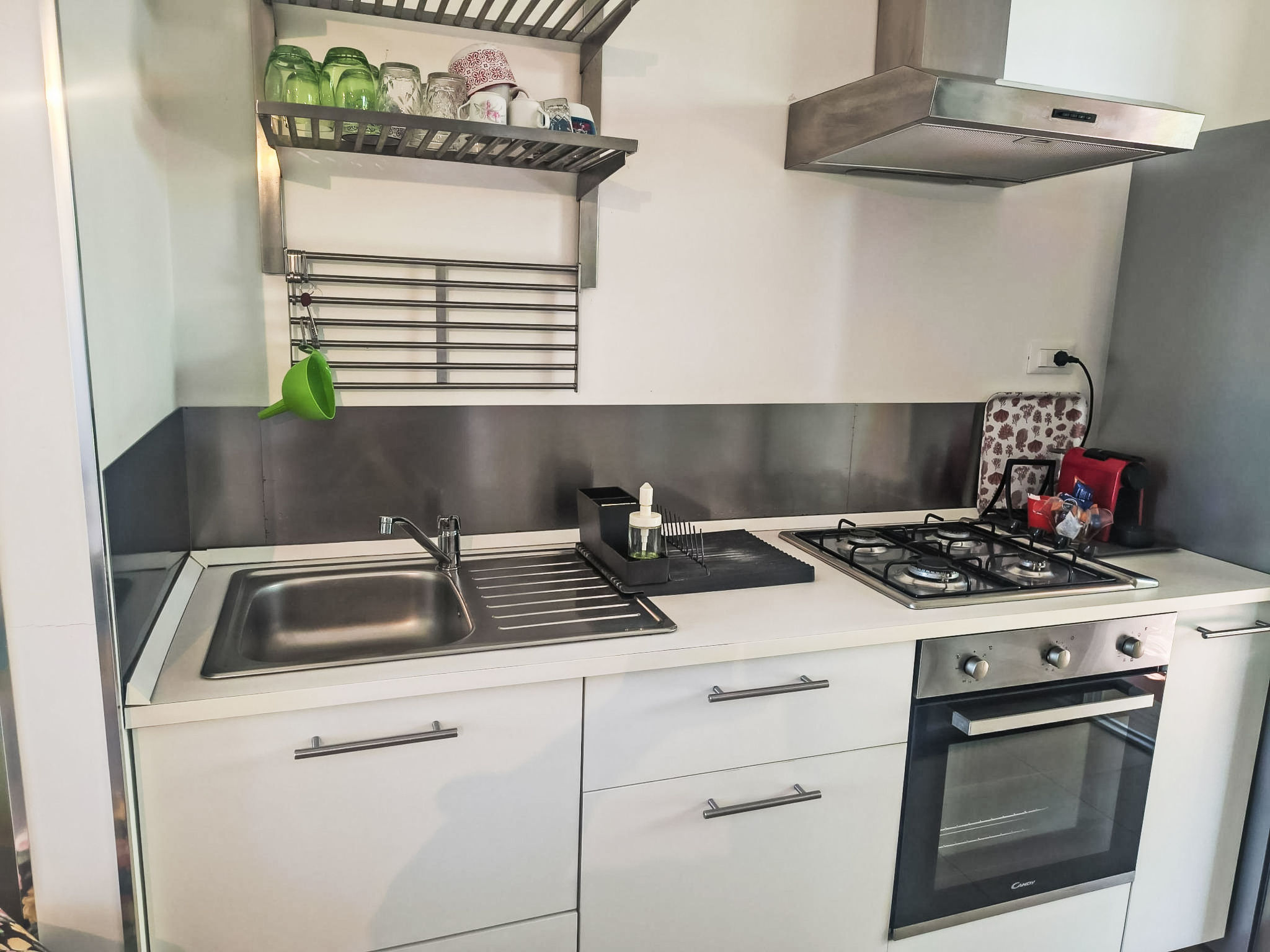 Beach House Apartment - Binnen
