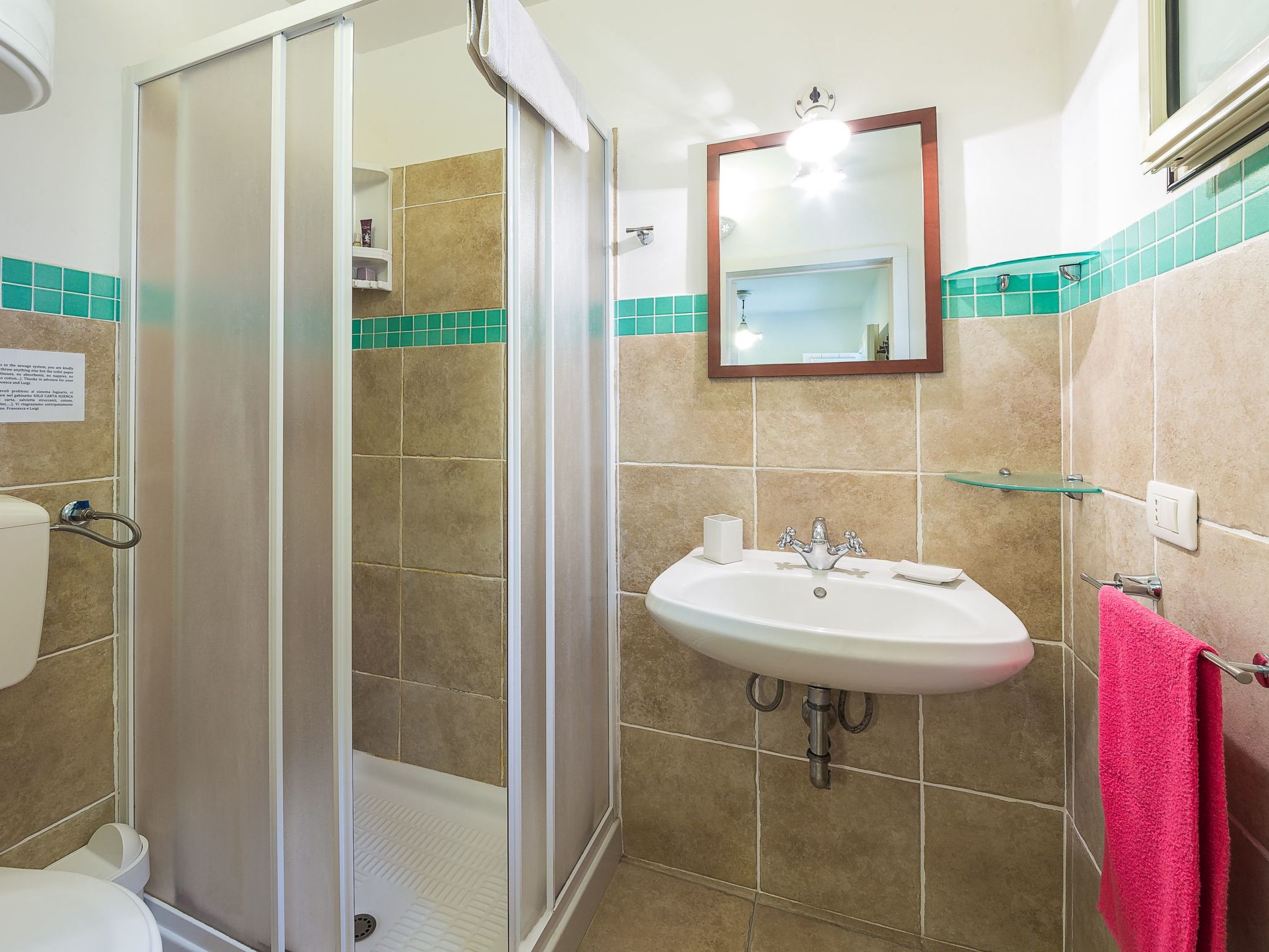 Steinhaus mit Panoramadachterrasse-Binnen