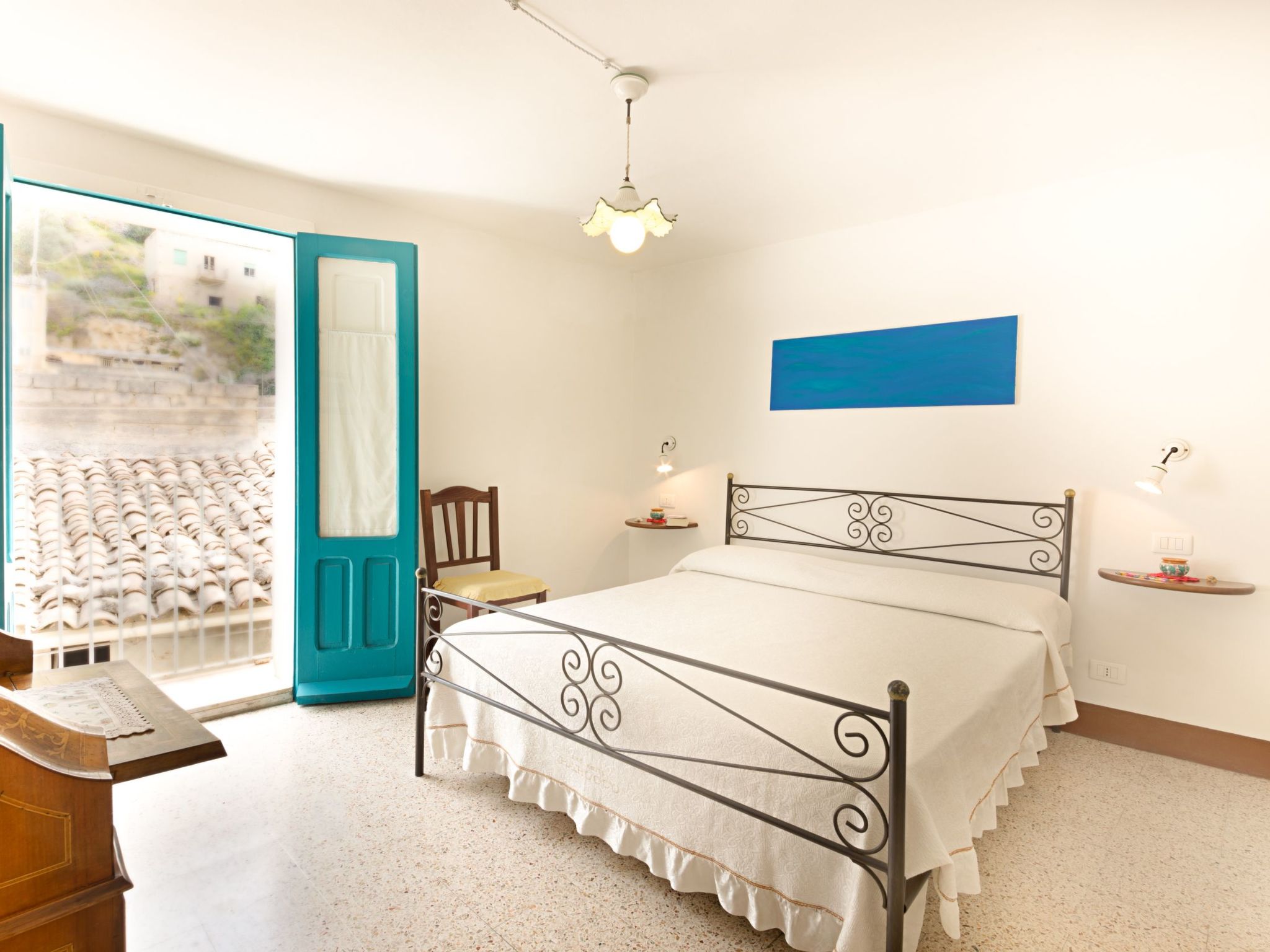 Steinhaus mit Panoramadachterrasse-Binnen