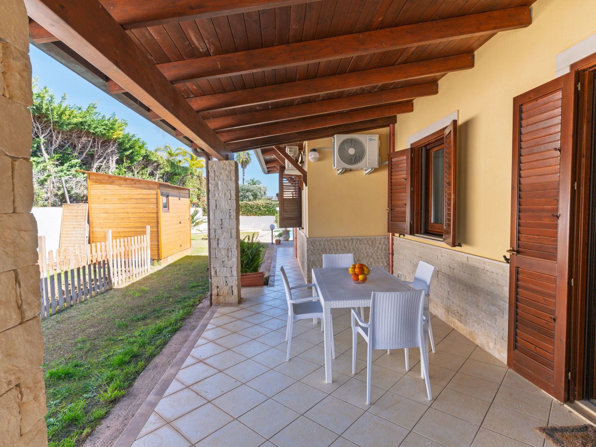 Sterlizia, Villa mit Pool in Meeresnähe-Inside