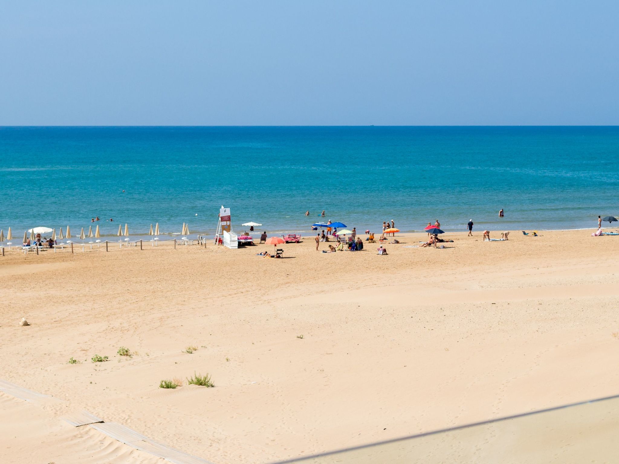 Charmante Wohnung in Donnalucata mit Möblierter Terrasse-Binnen