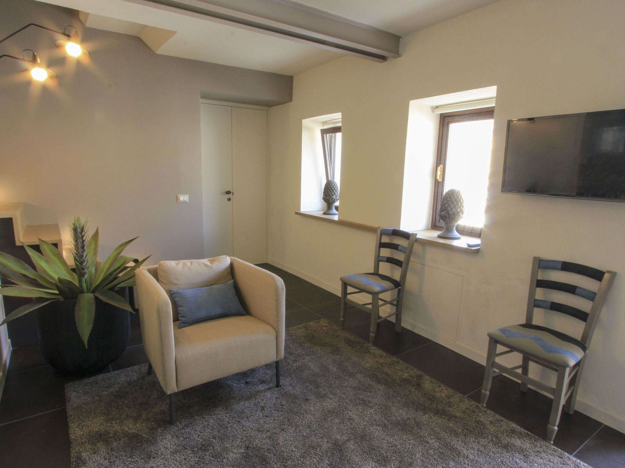 Nettes Appartement in Scicli mit Möblierter Terrasse-Binnen