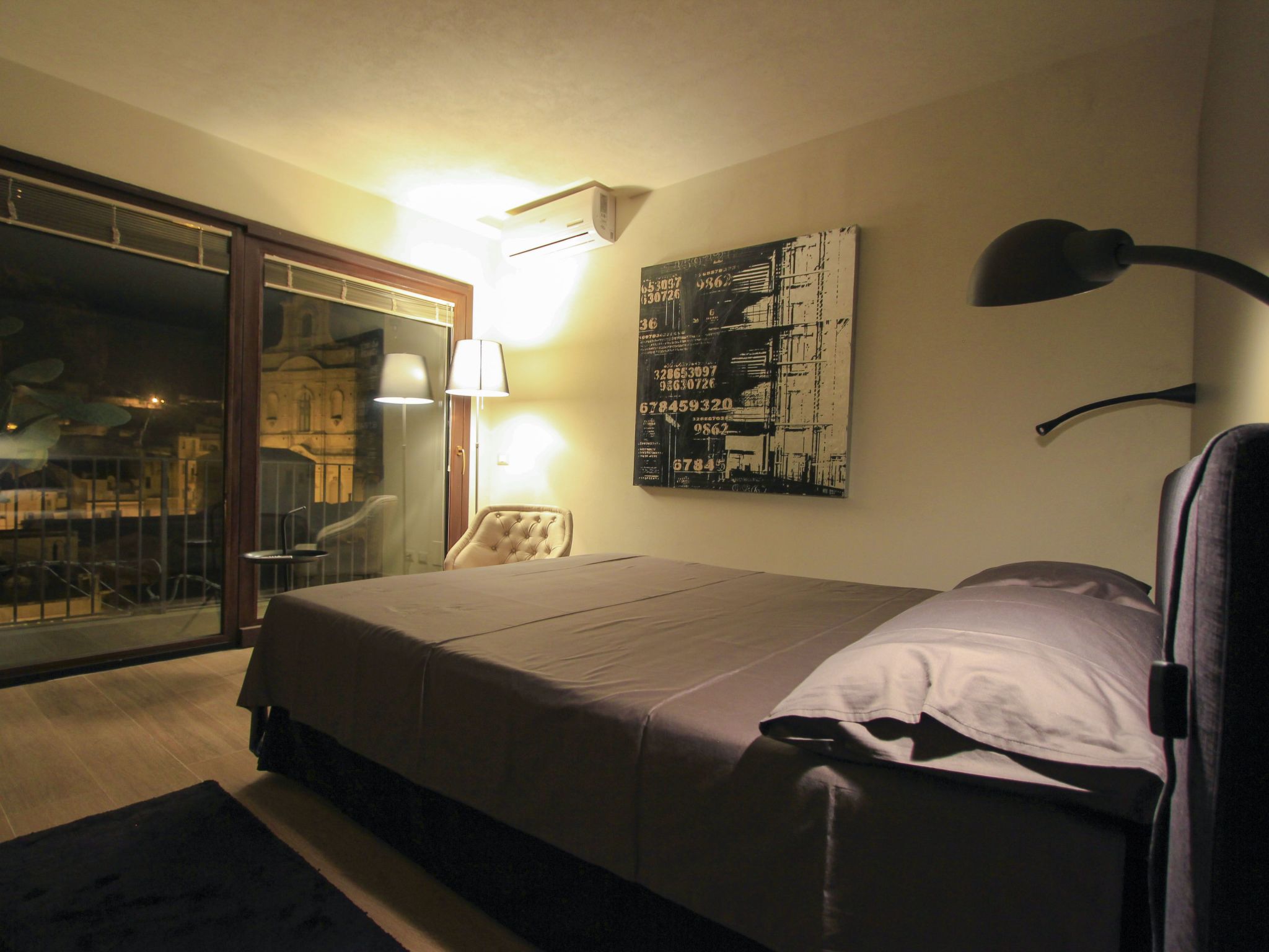 Nettes Appartement in Scicli mit Möblierter Terrasse-Binnen