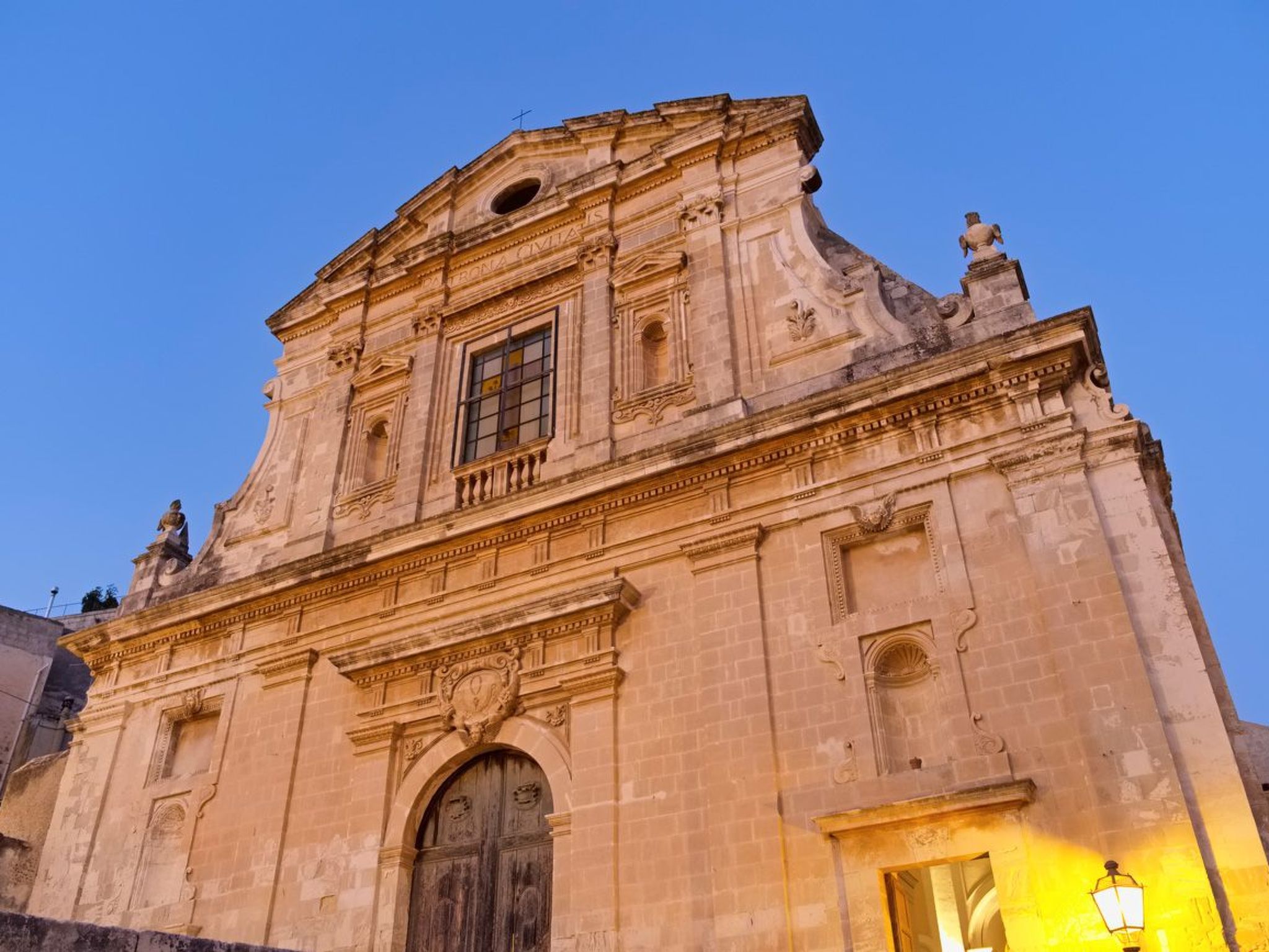 Nettes Appartement in Scicli mit Möblierter Terrasse-Binnen
