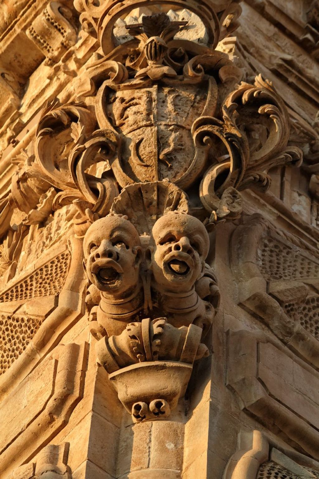 Nettes Appartement in Scicli mit Möblierter Terrasse-Binnen