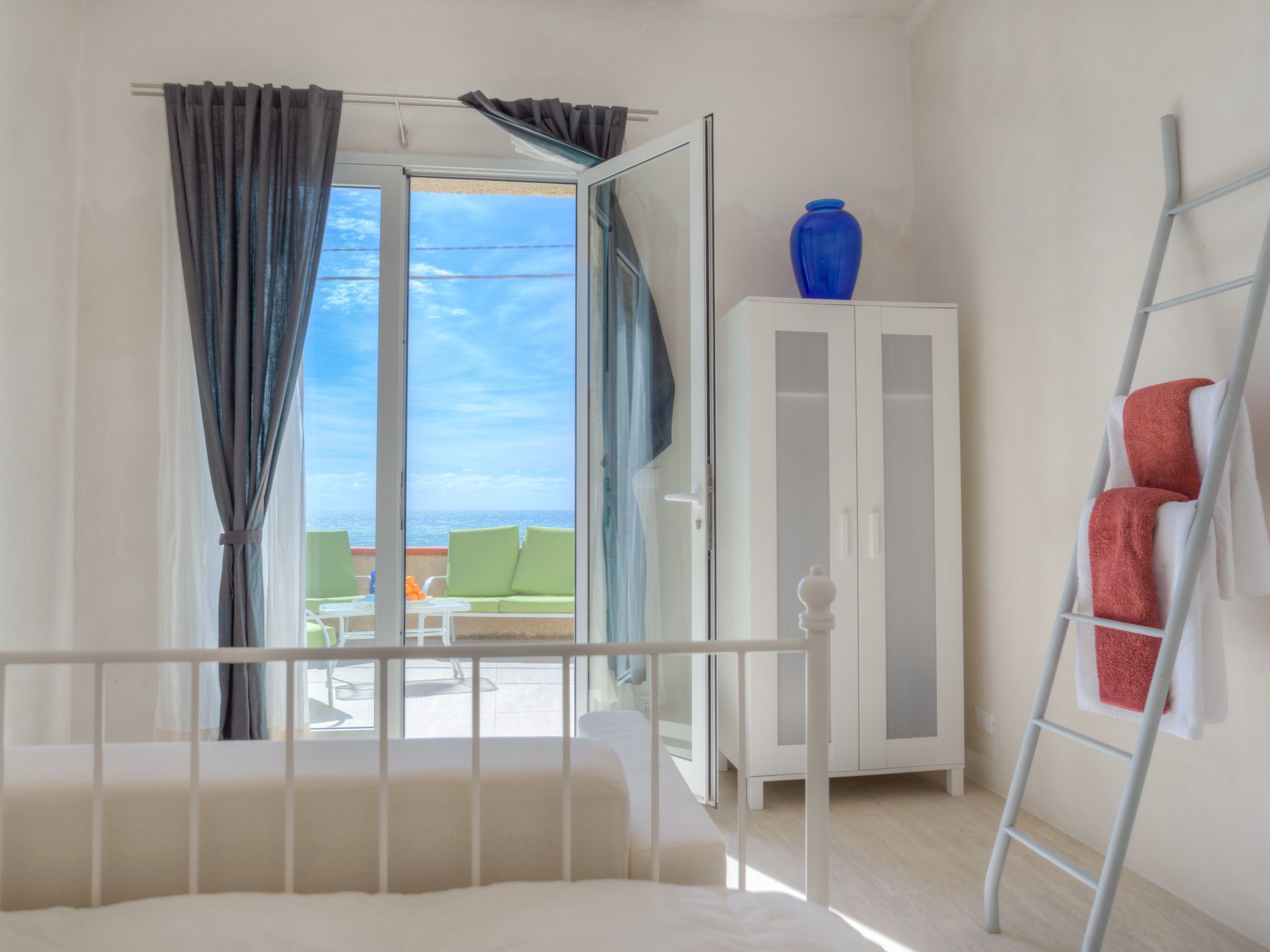 Poseidon, Villa am Meer mit Panoramaterrasse-Inside