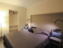 Aristoteles: Vrijstaand appartement met balkon nabij centrum Scicli - thumbnail 4