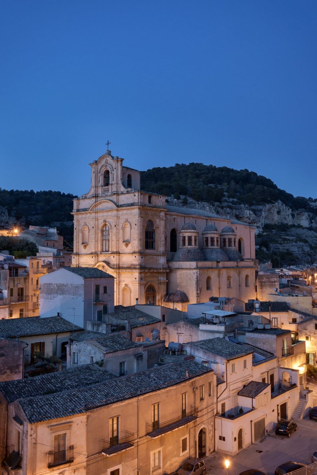 Aristoteles, Wohnung mit Blick in die Nähe des Zentrums von Scicli-Dedans