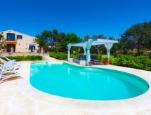Ferienvilla 'Mamma Ginevra' mit privatem Pool