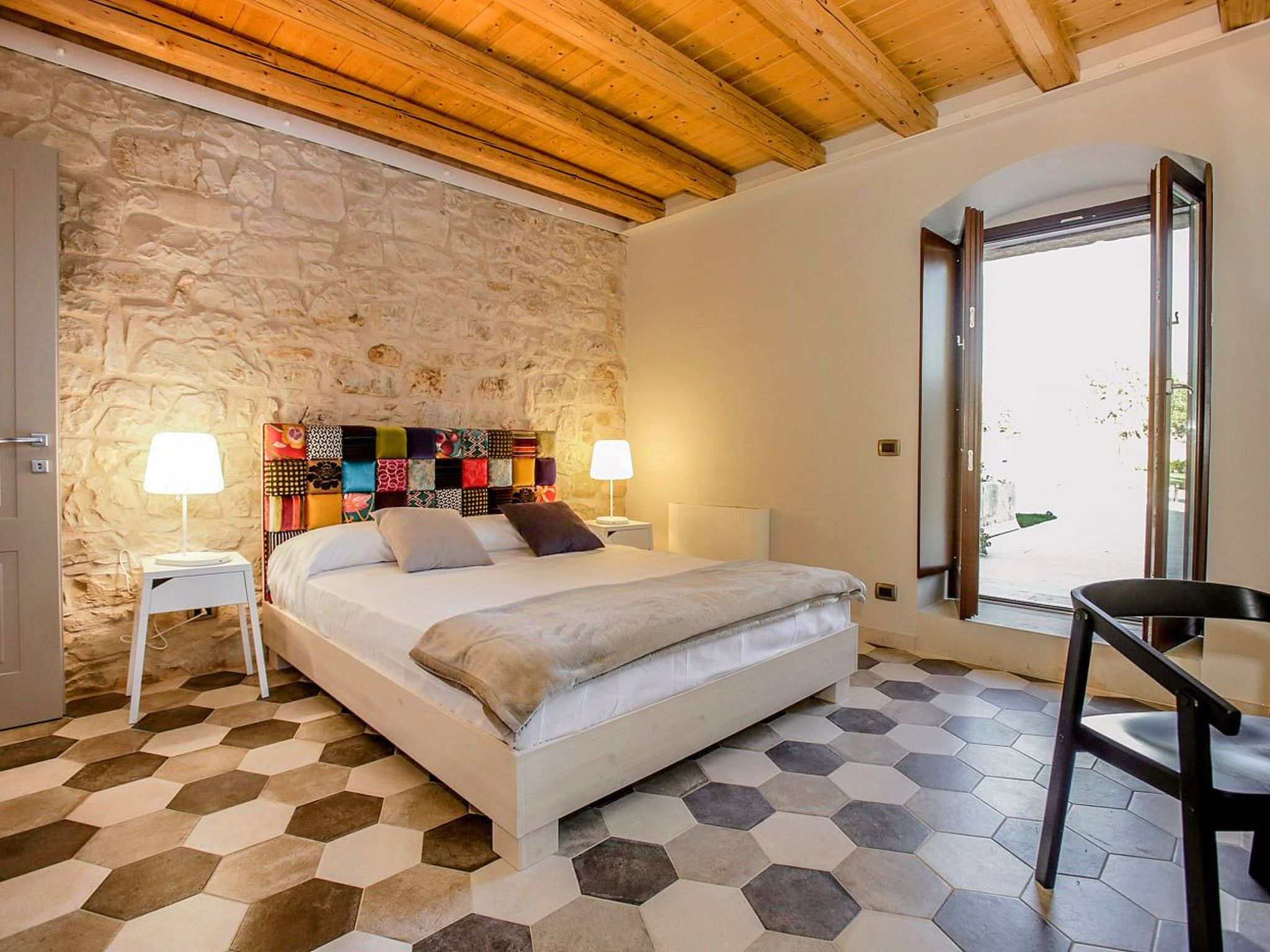 Villa 'Mamma Sara' mit privatem Pool-Binnen