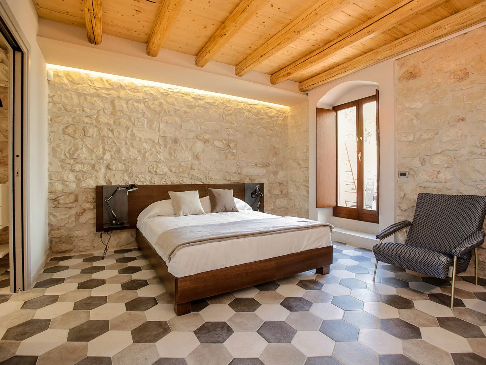 Villa 'Mamma Sara' mit privatem Pool-Binnen