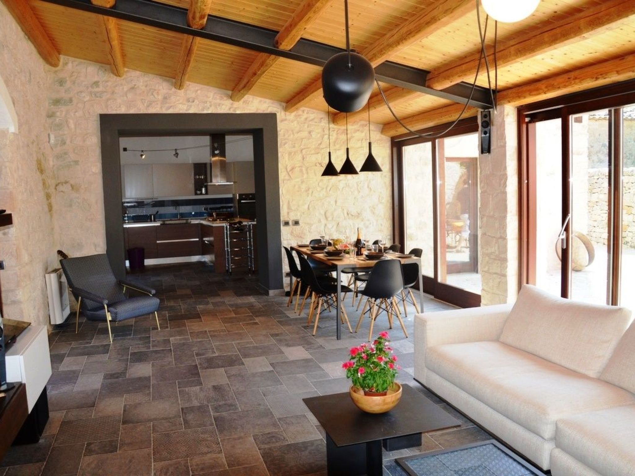 Villa 'Mamma Sara' mit privatem Pool-Binnen